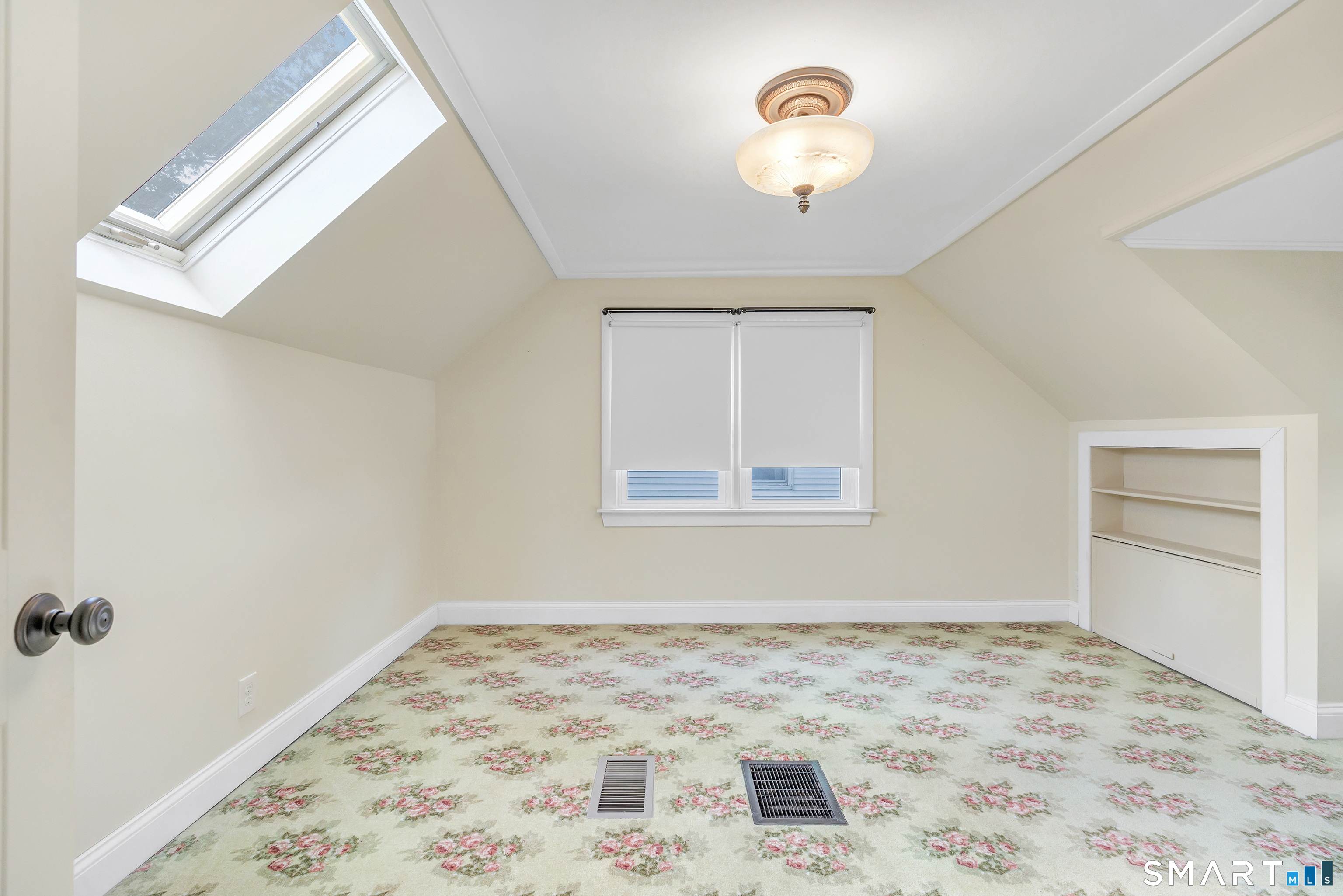 59 Indian Avenue photo 28