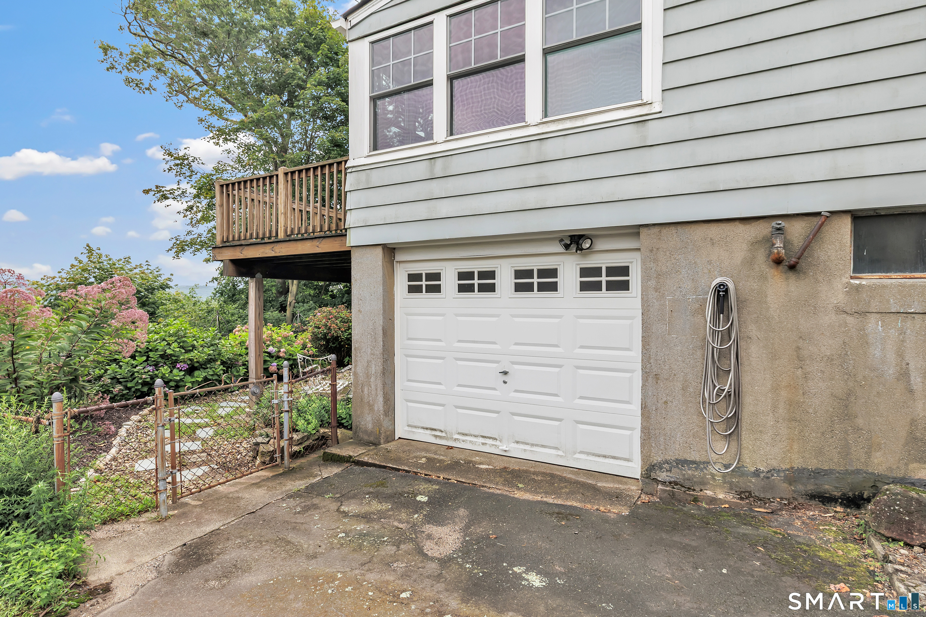 59 Indian Avenue photo 32