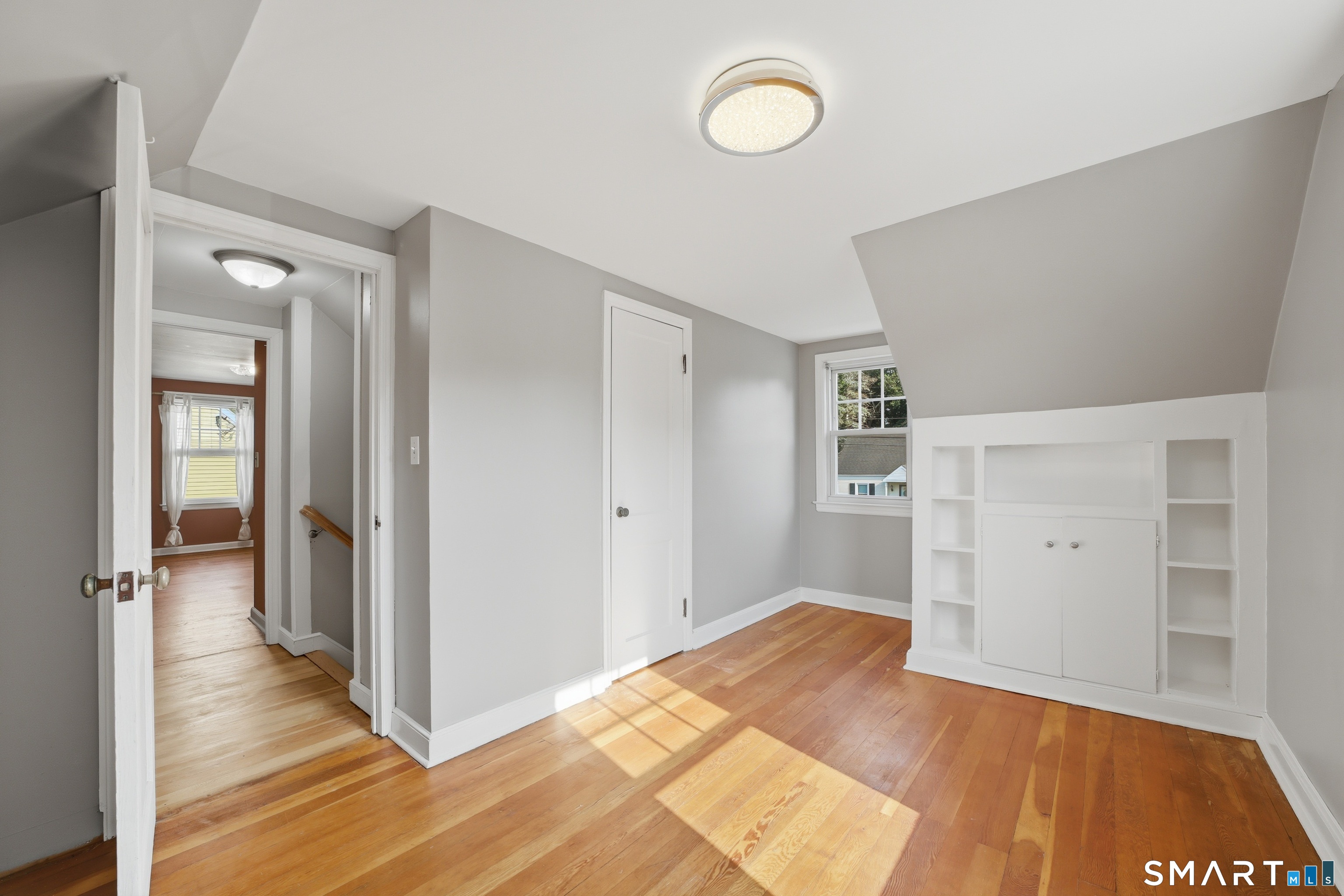 168 Kenwood Avenue photo 23
