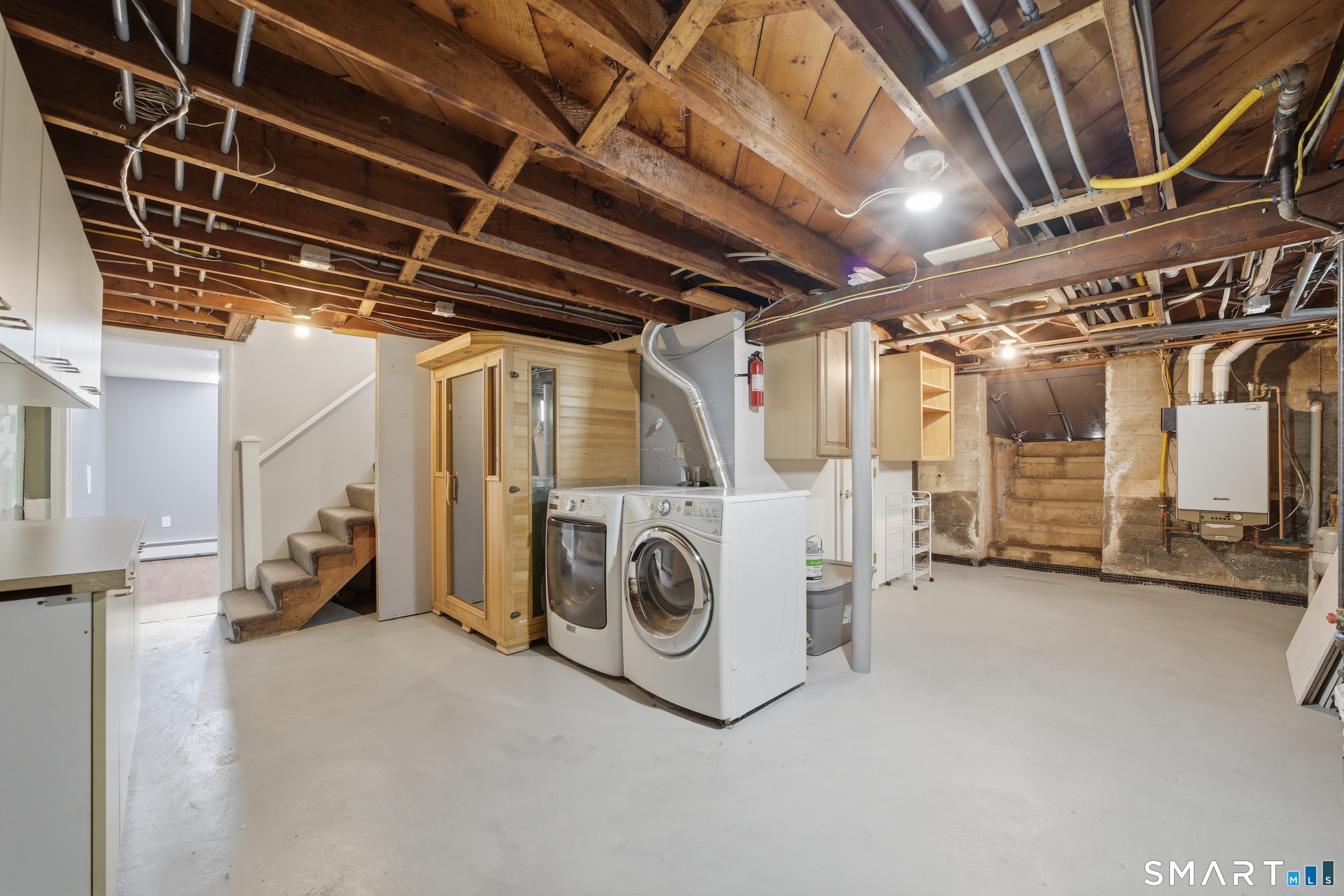 168 Kenwood Avenue photo 31