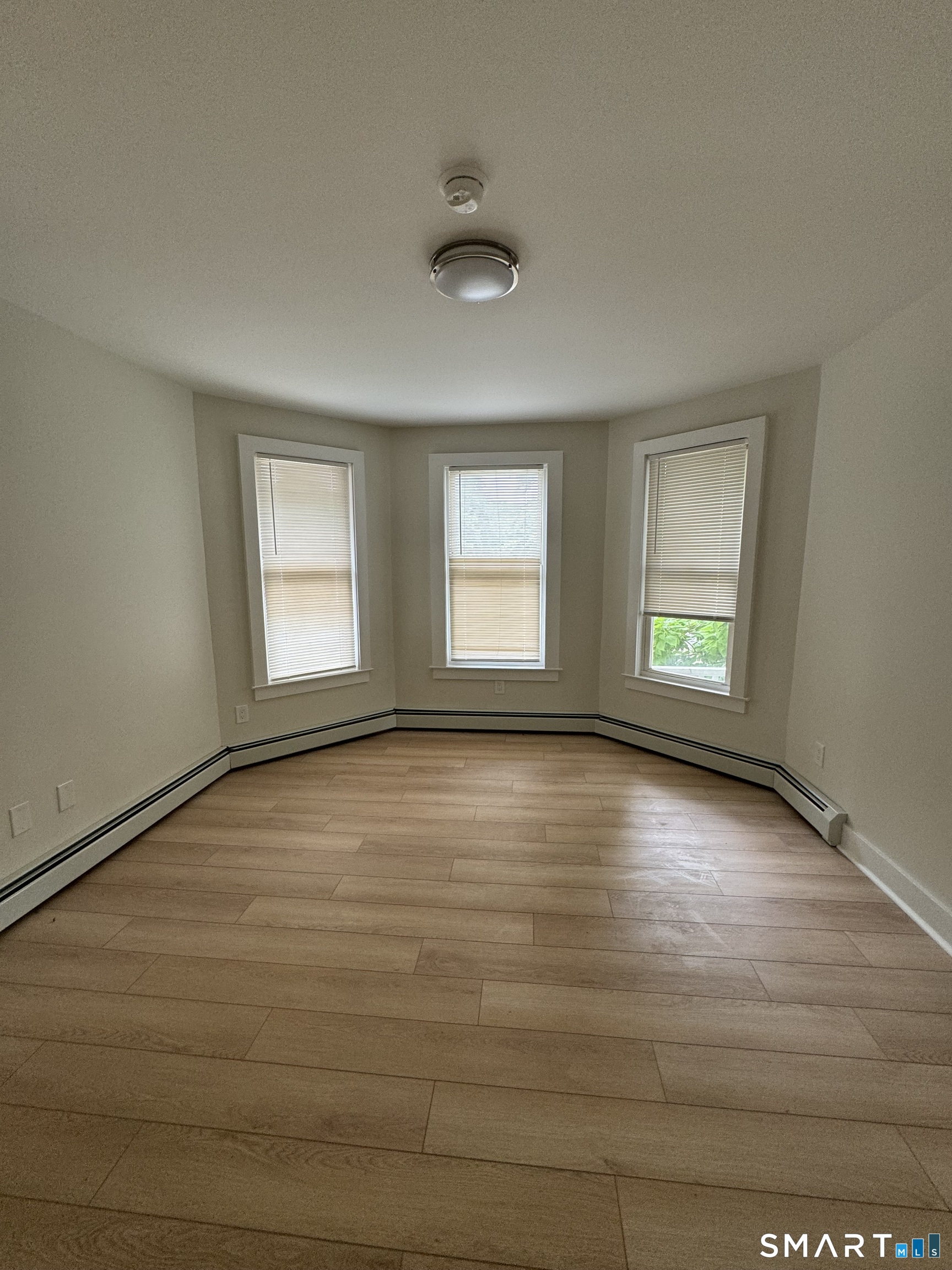 706 George Street photo 6