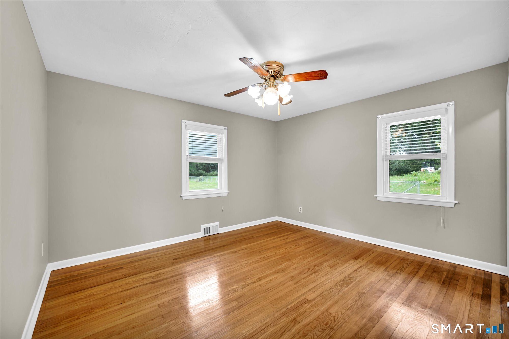 157 Evergreen Road photo 31