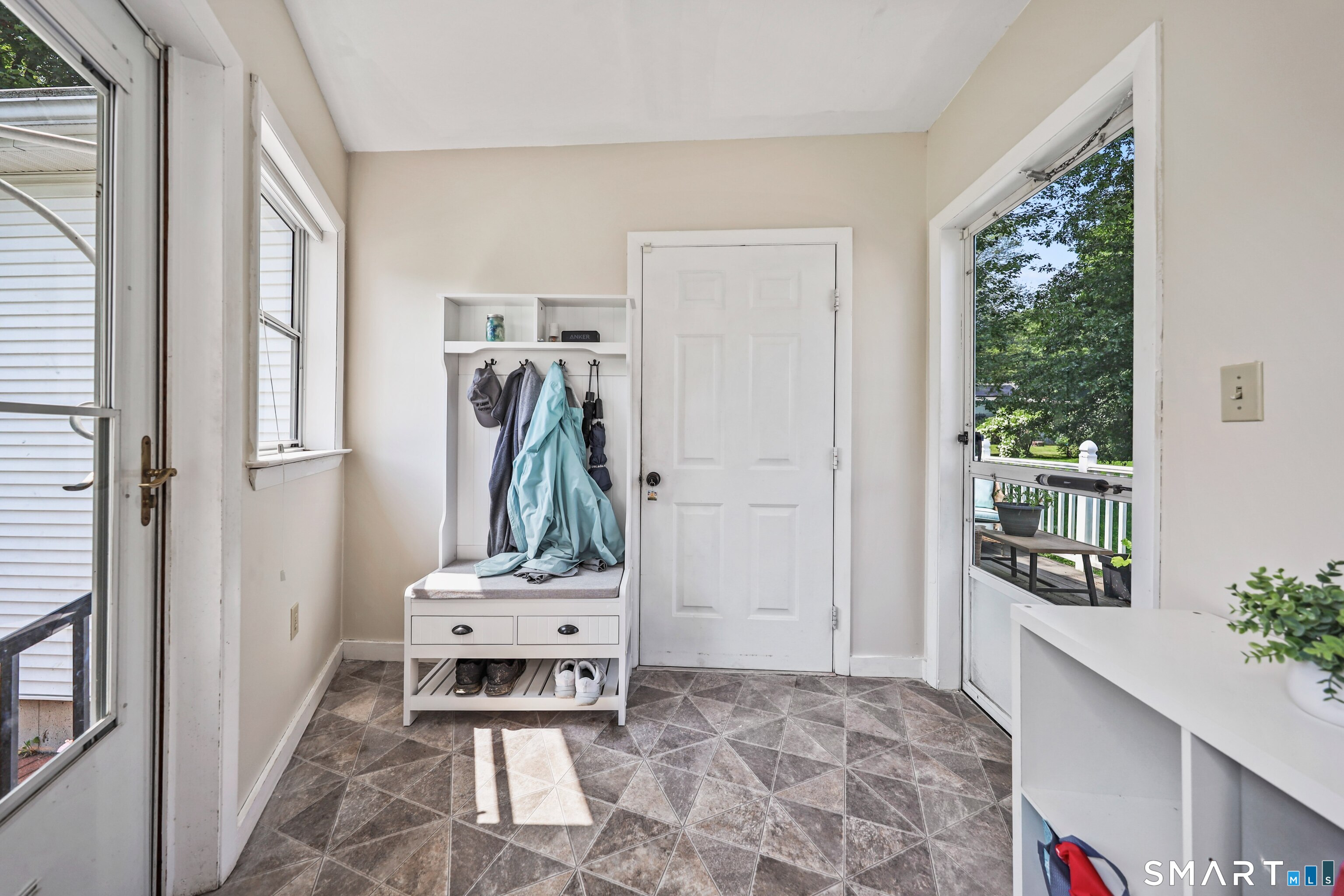3rd image of 123 Fisher Rd, Middletown, CT 06457 | MLS# 24196726