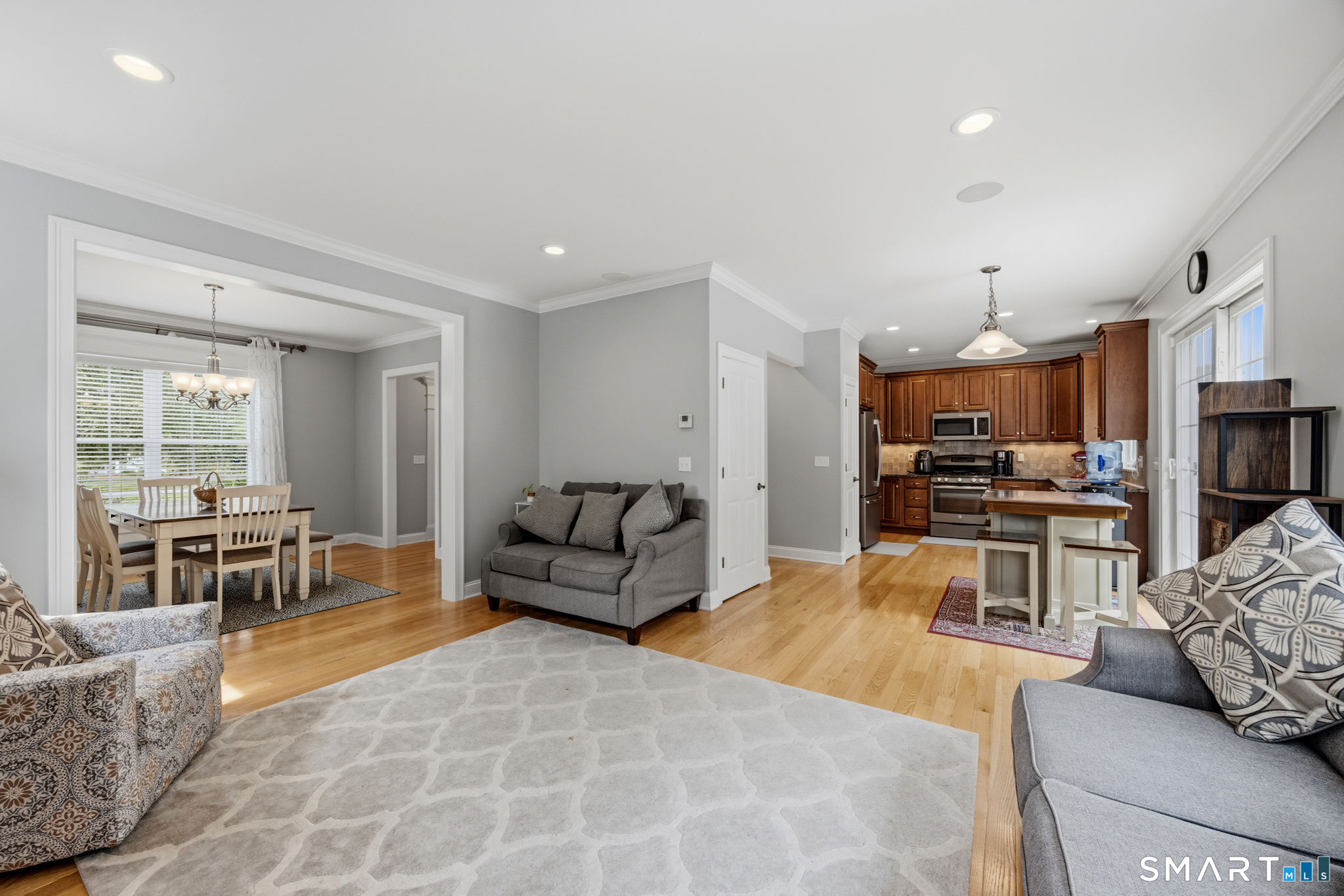21 Carson Way photo 6