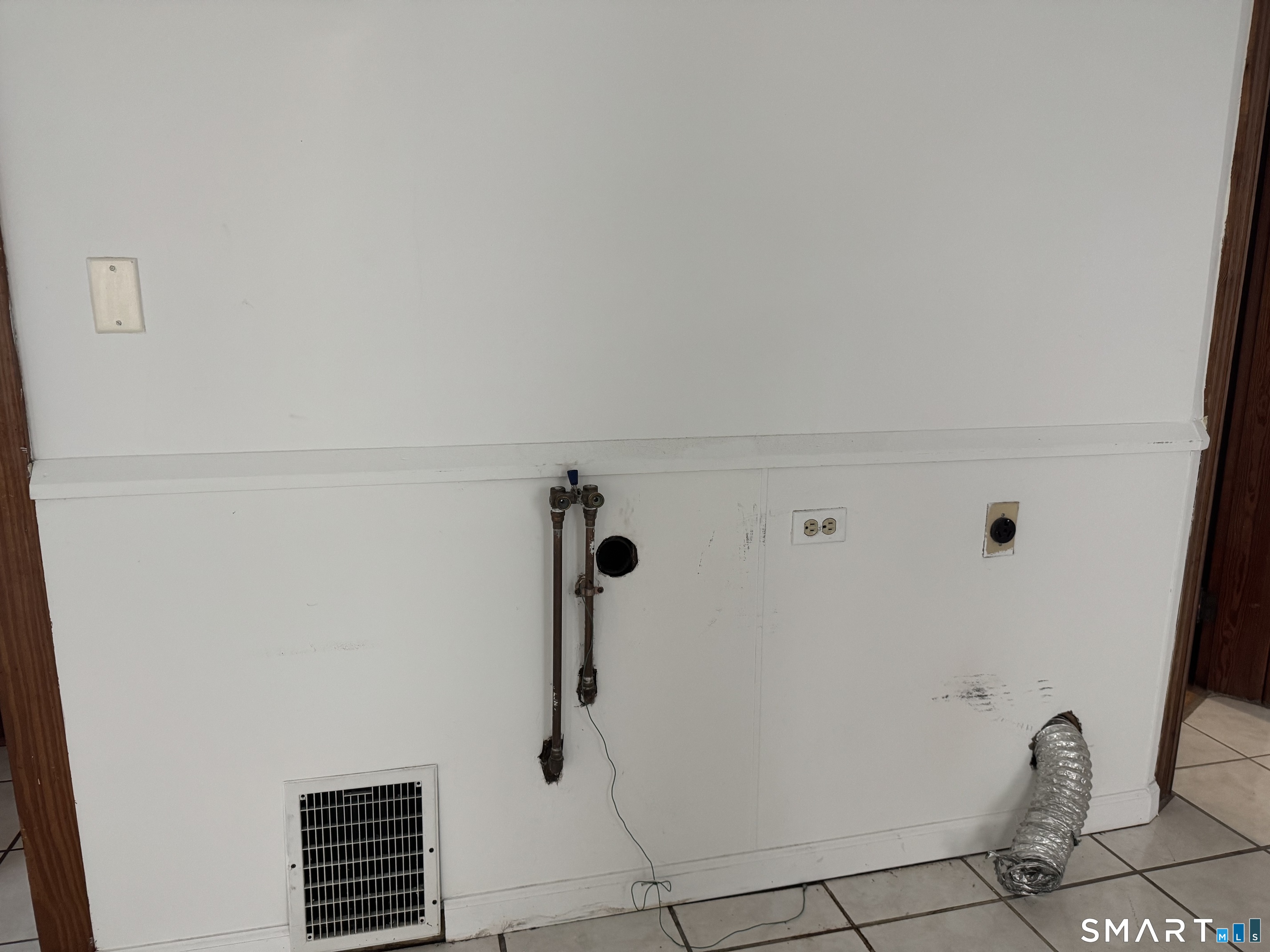 251 Olivia Street  Unit #1st floor photo 13