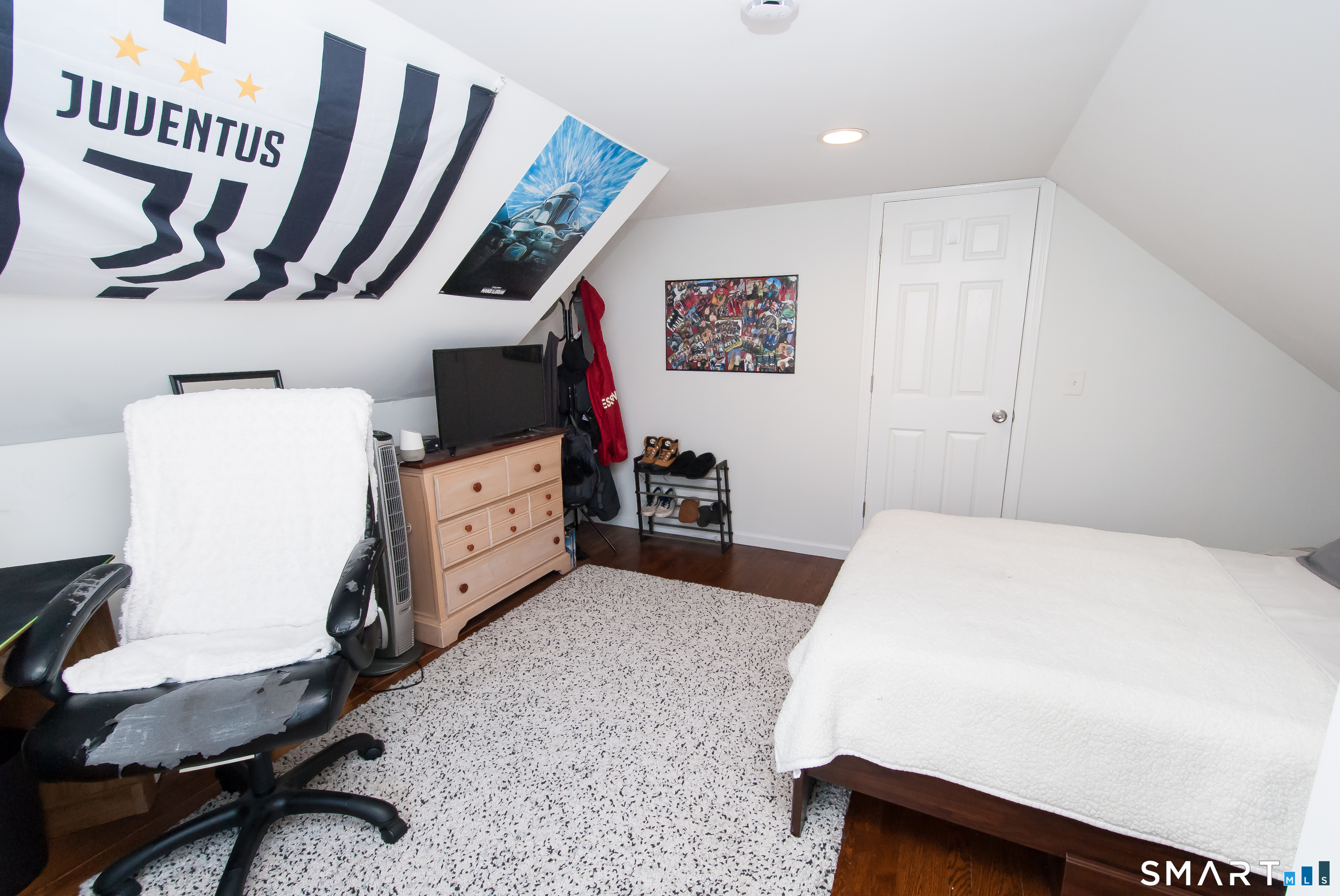 435 Ruth Street photo 32