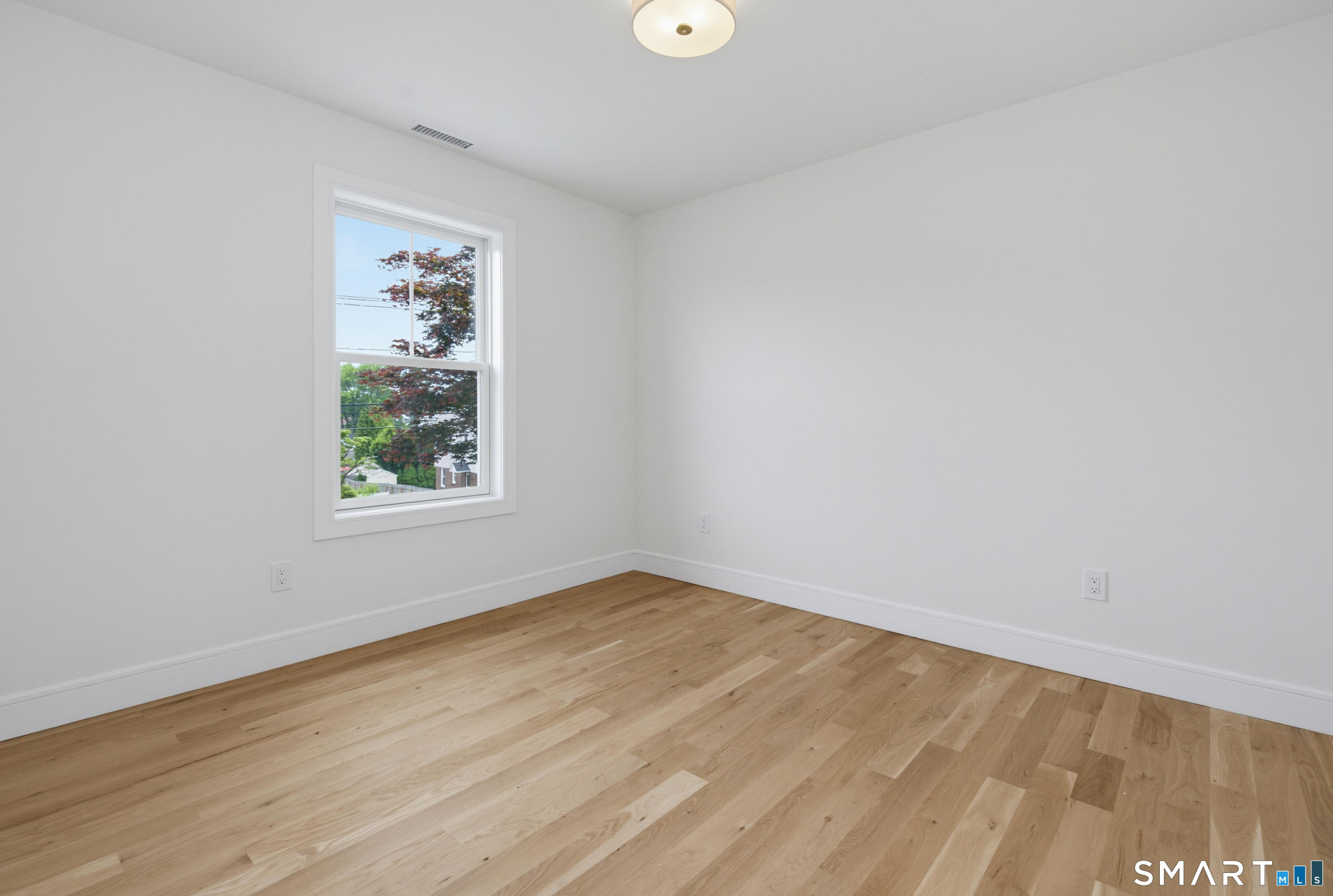 694 Jennings Road photo 22