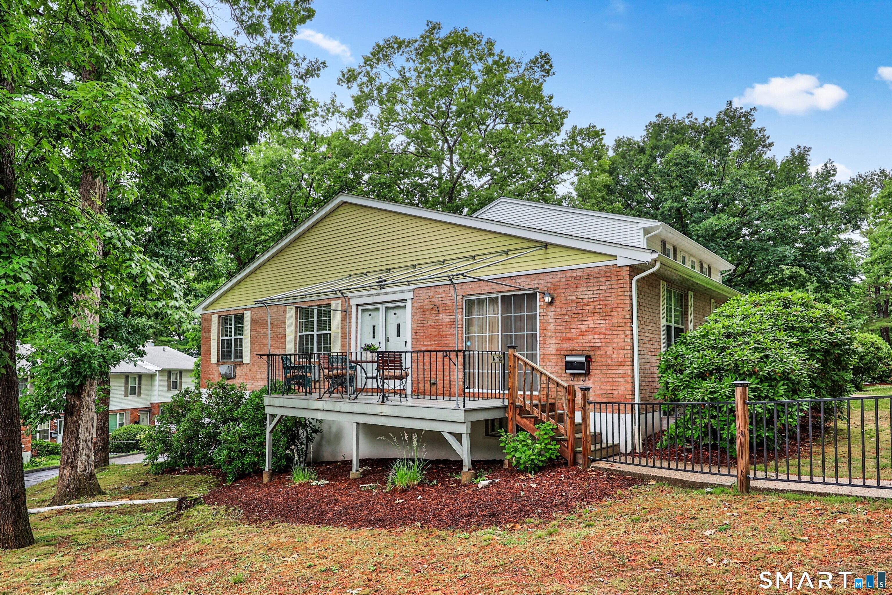 123 Queens Road Unit #123