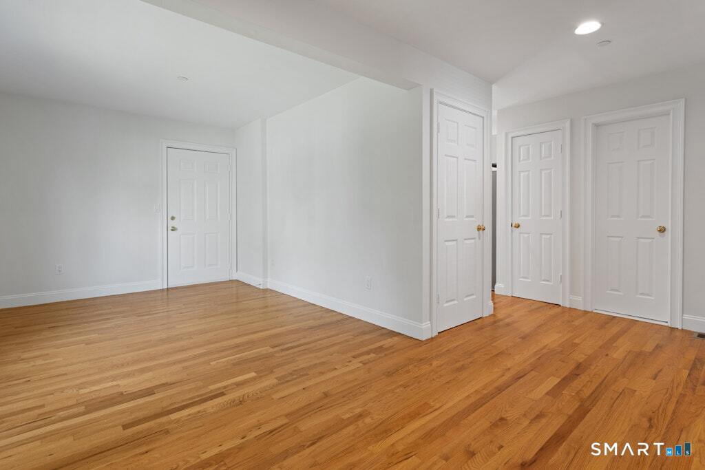 85 Prospect Street Unit #I photo 4