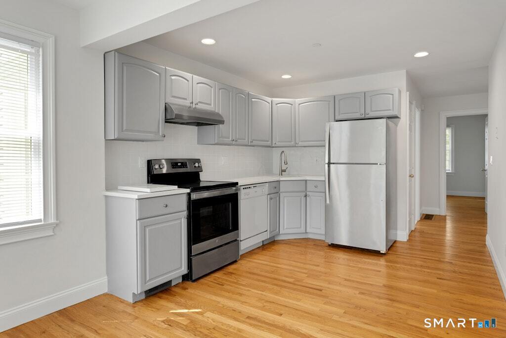85 Prospect Street Unit #I photo 7