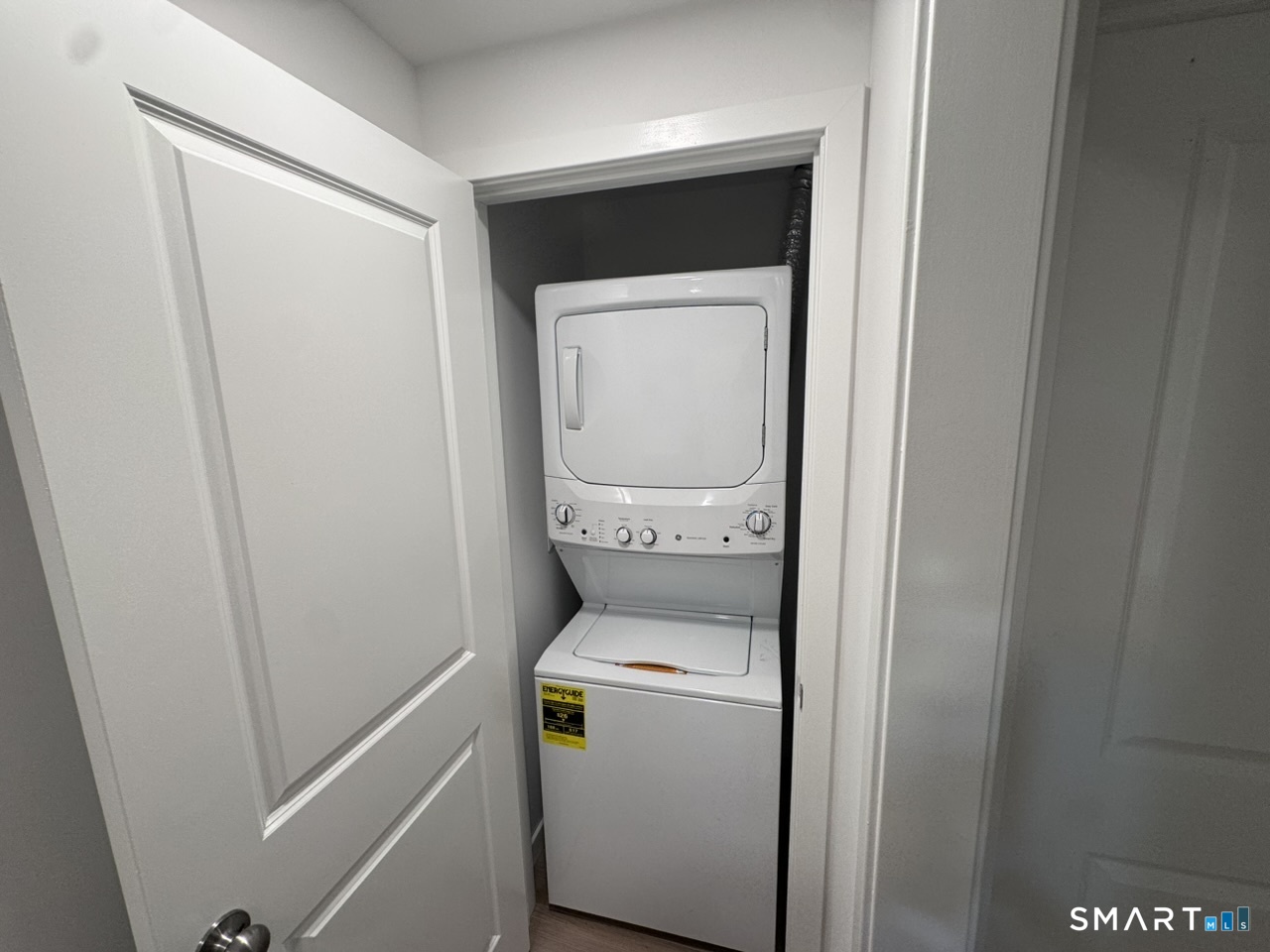 36 Merwin Avenue photo 13