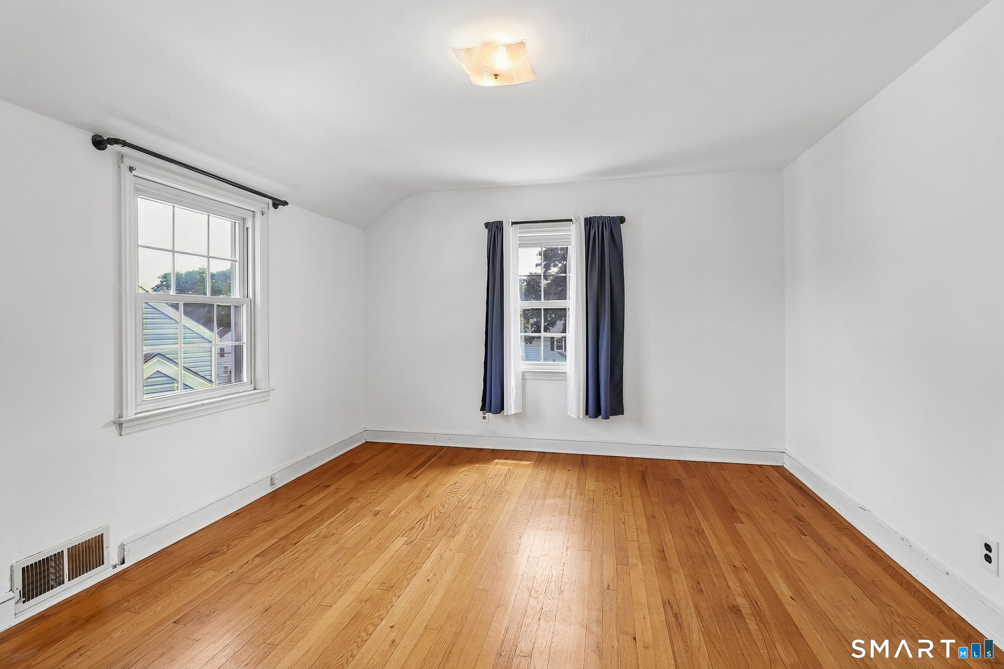 274 Mount Pleasant Avenue photo 17