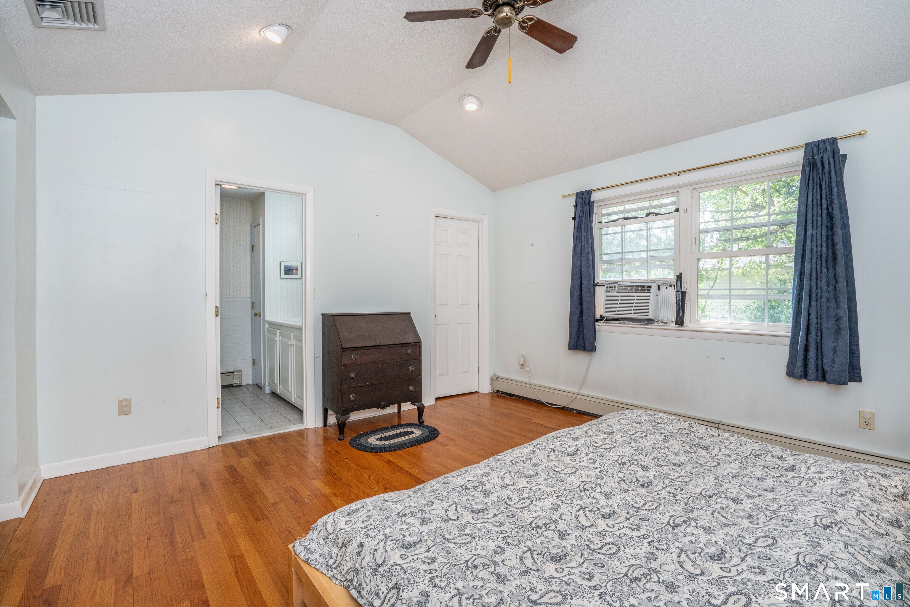 52 Greenhouse Boulevard photo 16