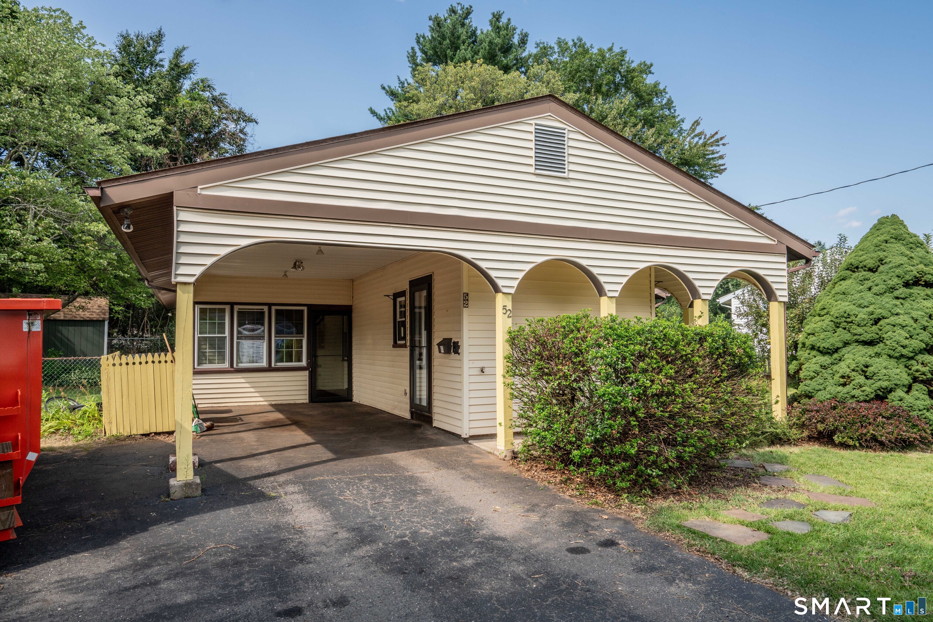 52 Greenhouse Boulevard photo 24