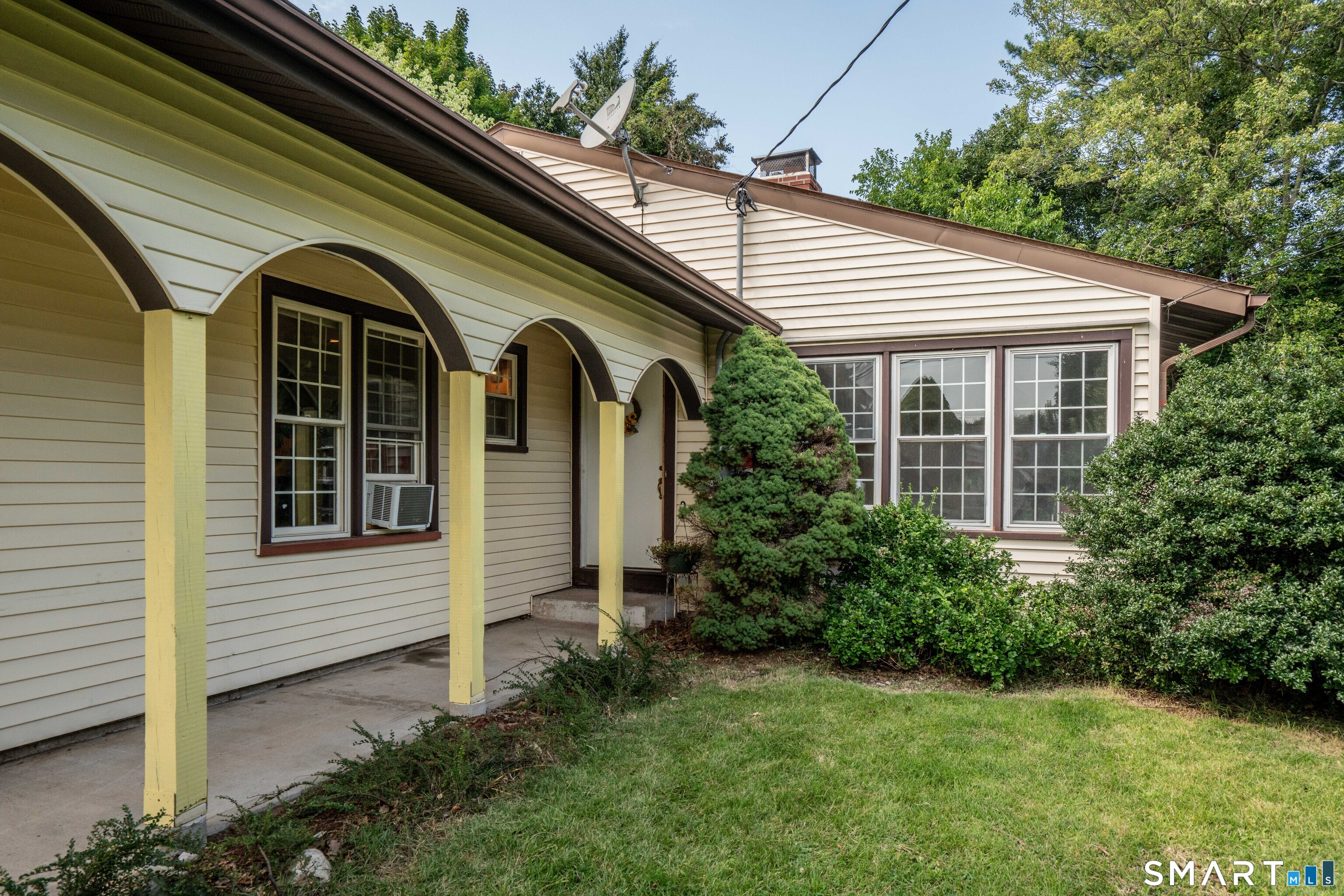 52 Greenhouse Boulevard photo 34