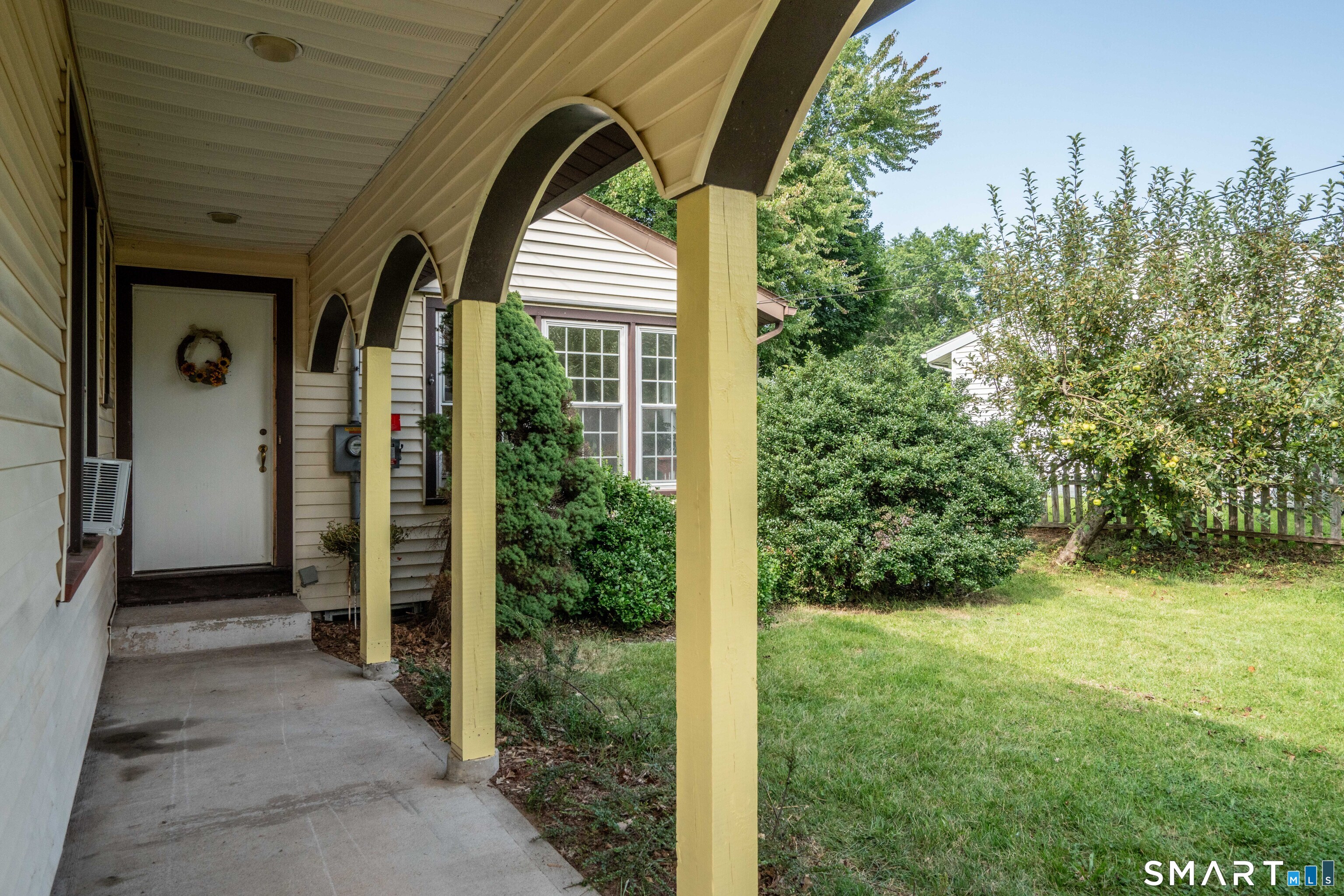 52 Greenhouse Boulevard photo 30