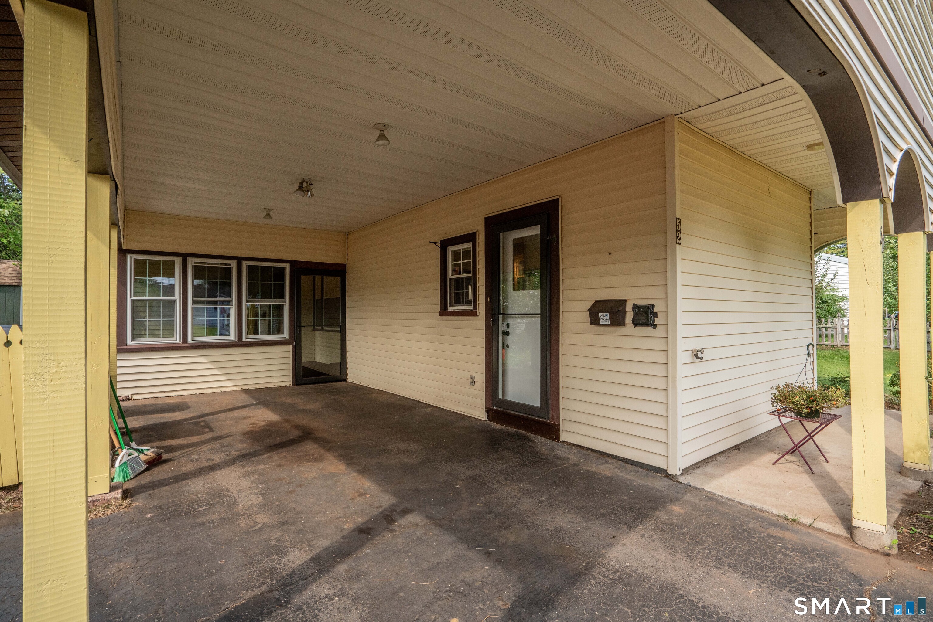 52 Greenhouse Boulevard photo 23