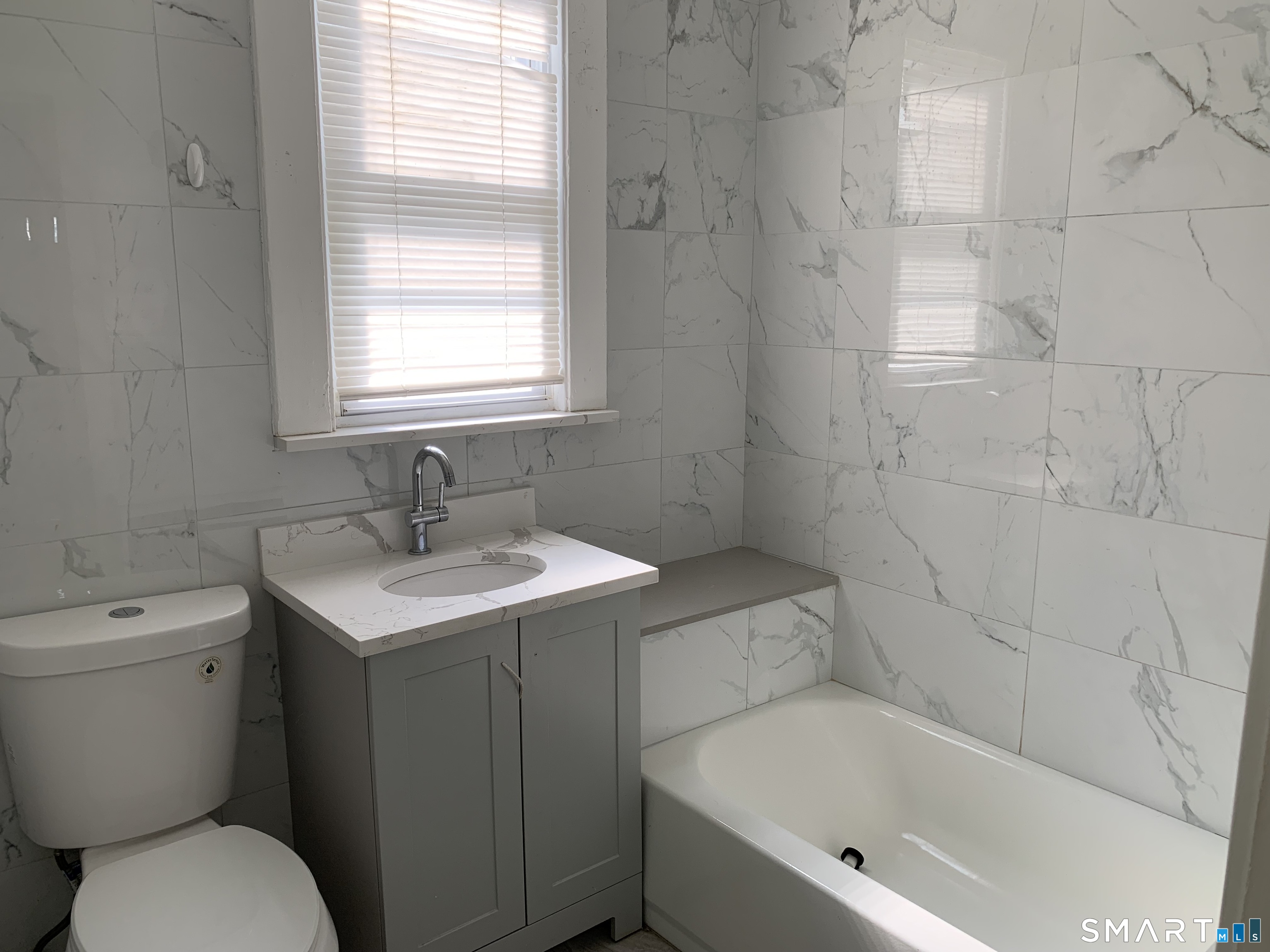424 Dixwell Avenue Unit #1 photo 6