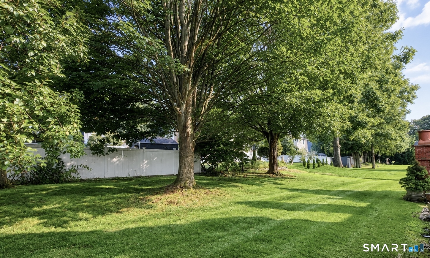 63 Andover Drive photo 25
