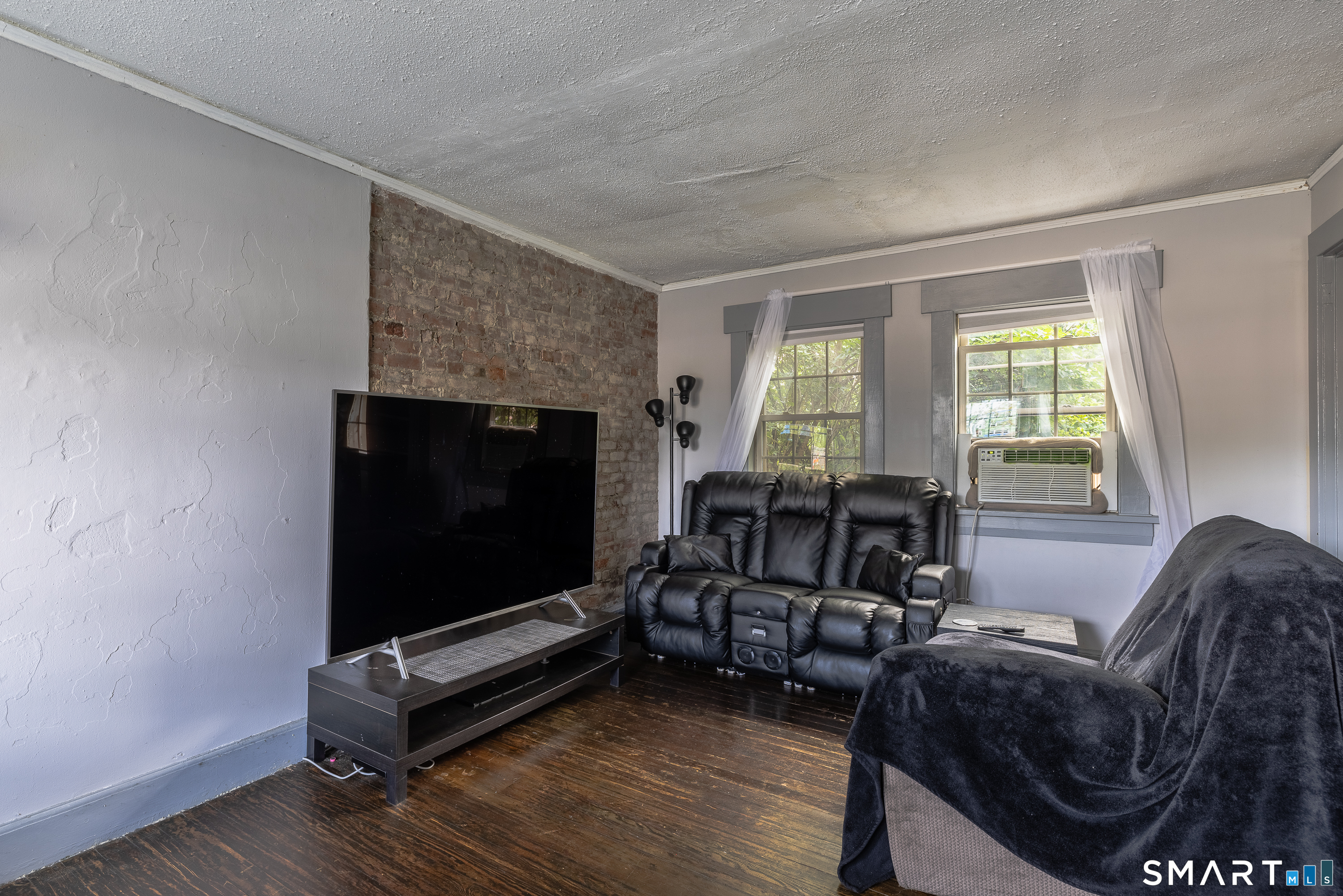 429 Iranistan Avenue photo 17