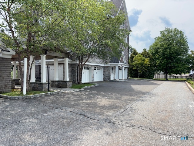 449 New Haven Avenue photo 3