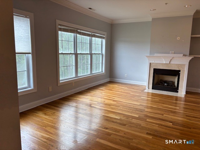 449 New Haven Avenue photo 4