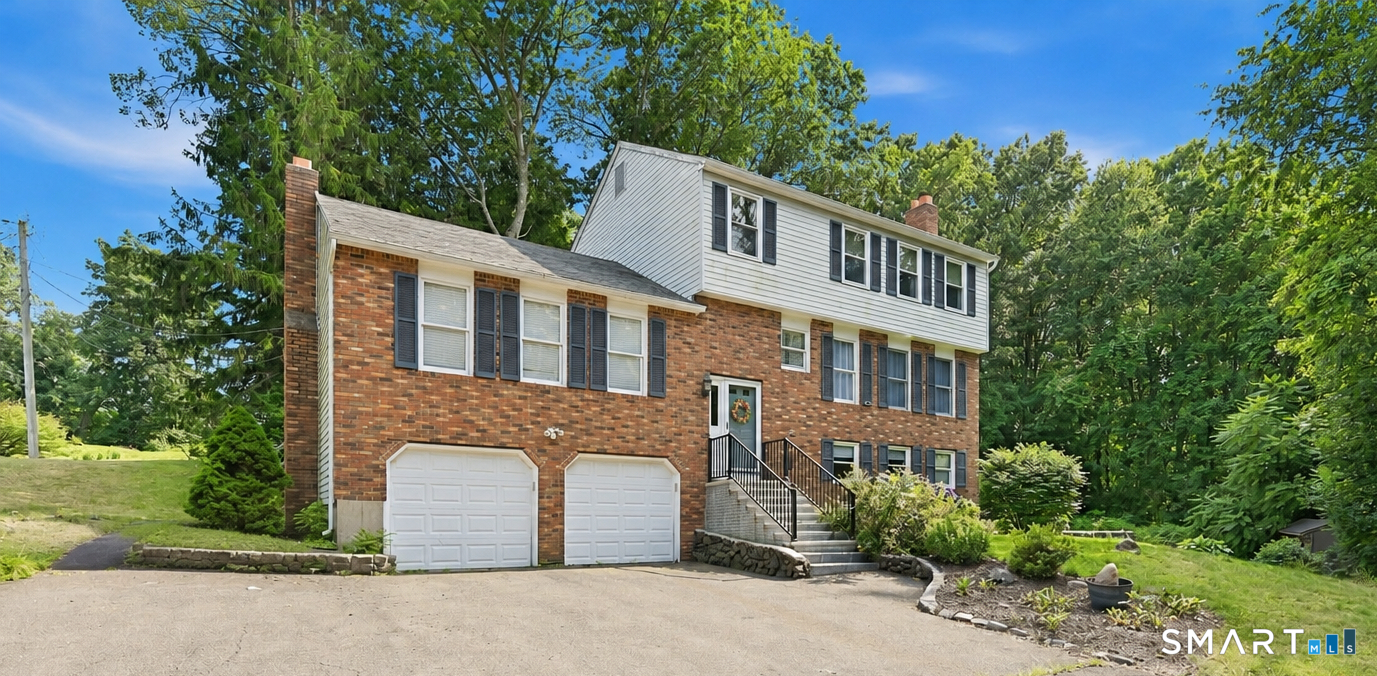 15 Deer Run Lane