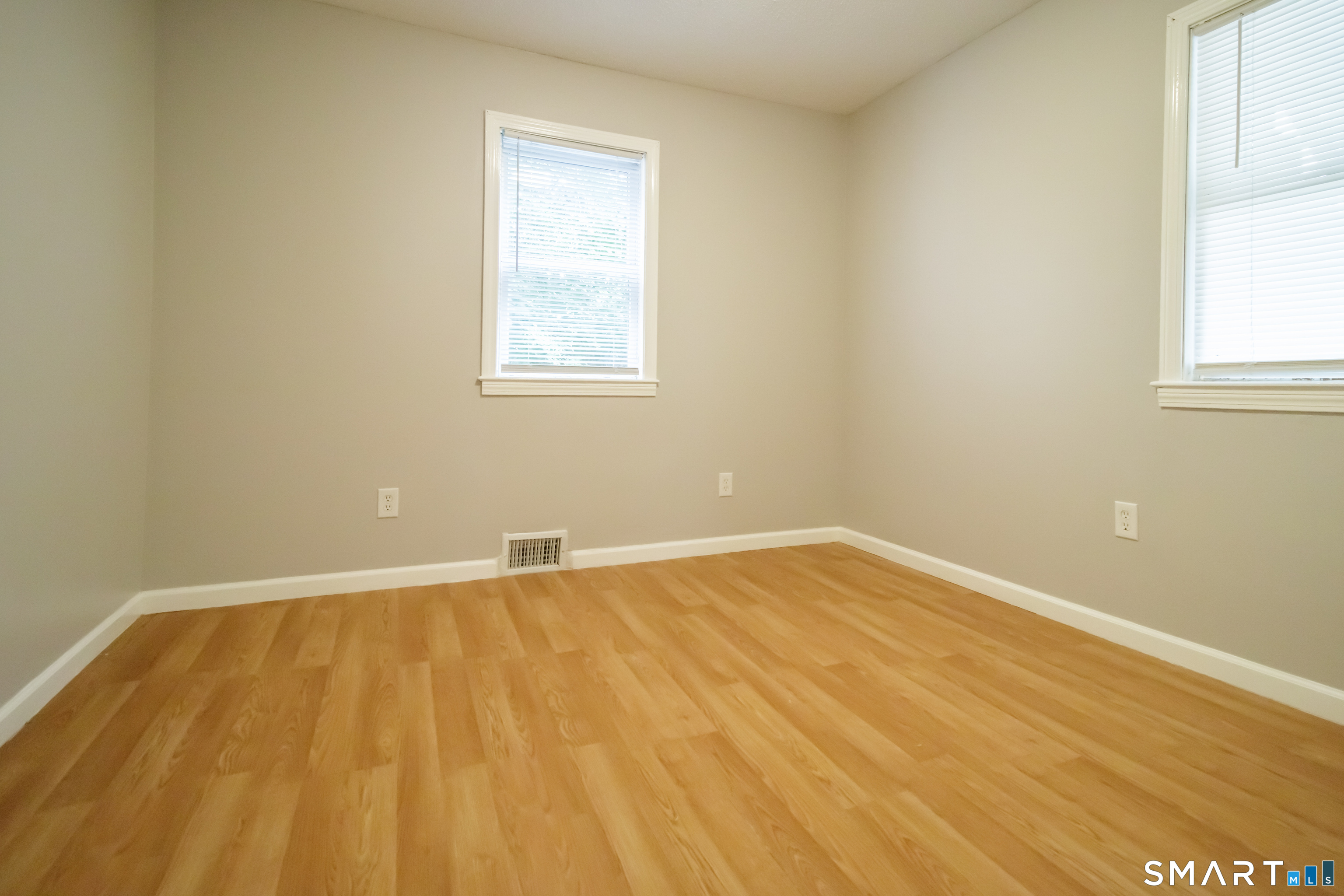 13 Ingraham Place photo 23
