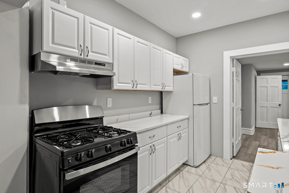 24 Park Terrace photo 4