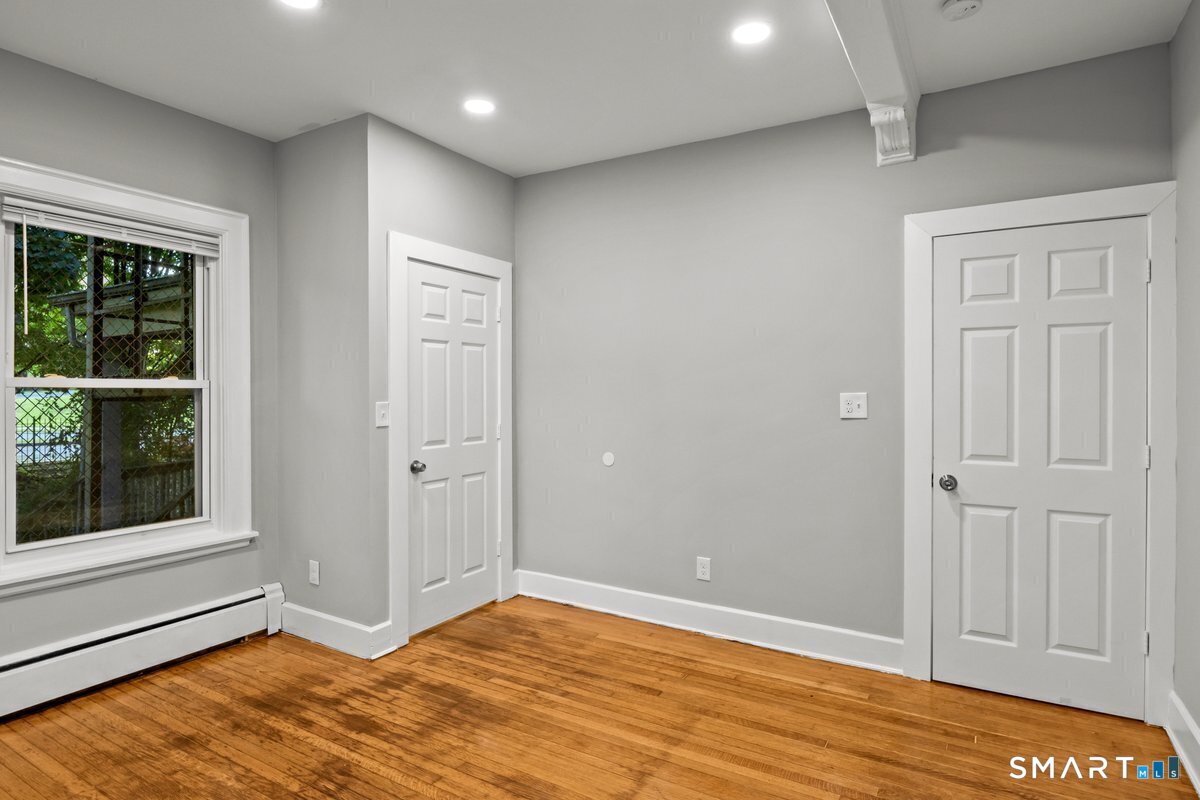 24 Park Terrace photo 5
