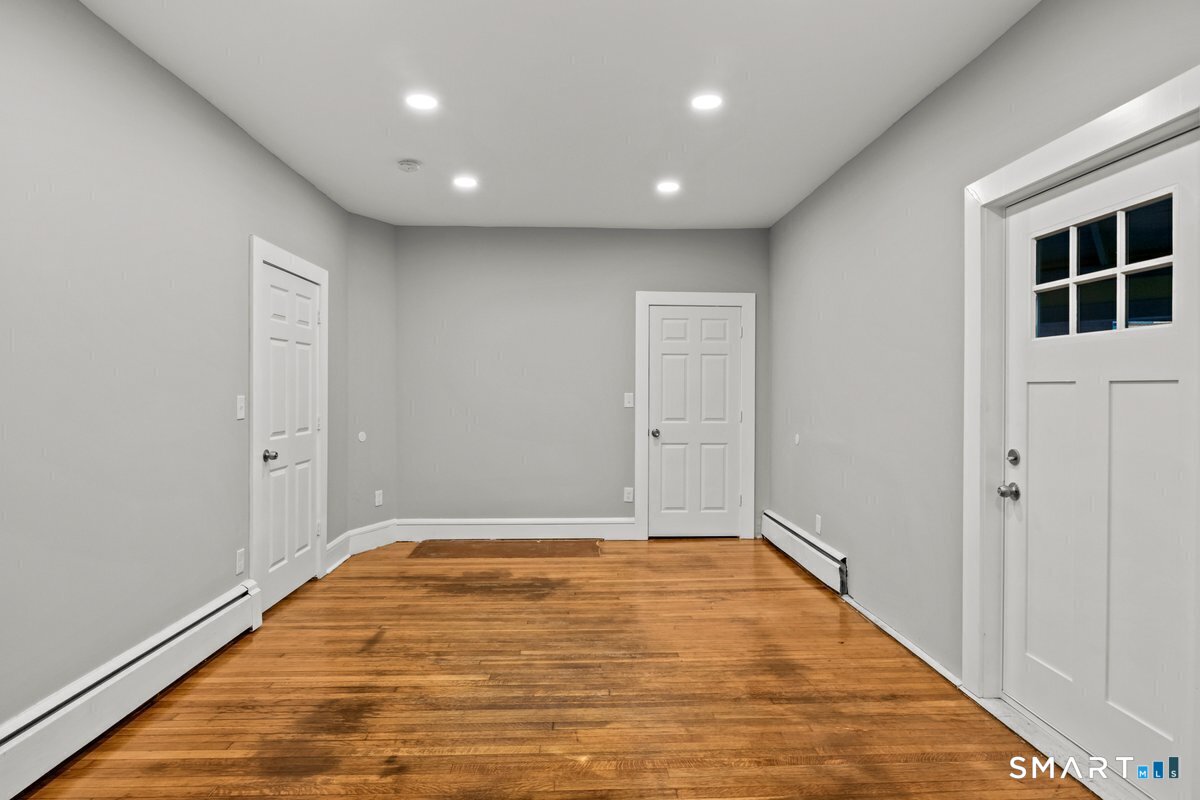 24 Park Terrace photo 8