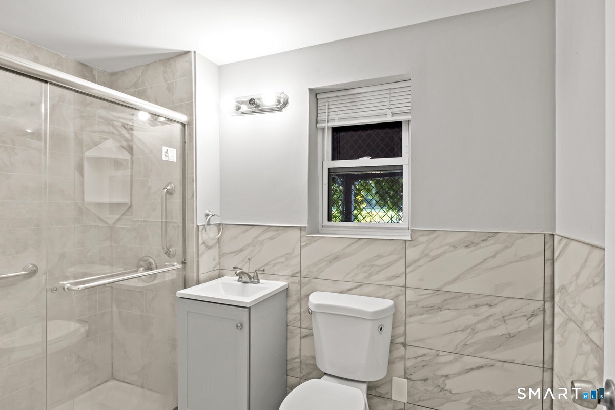 24 Park Terrace photo 10