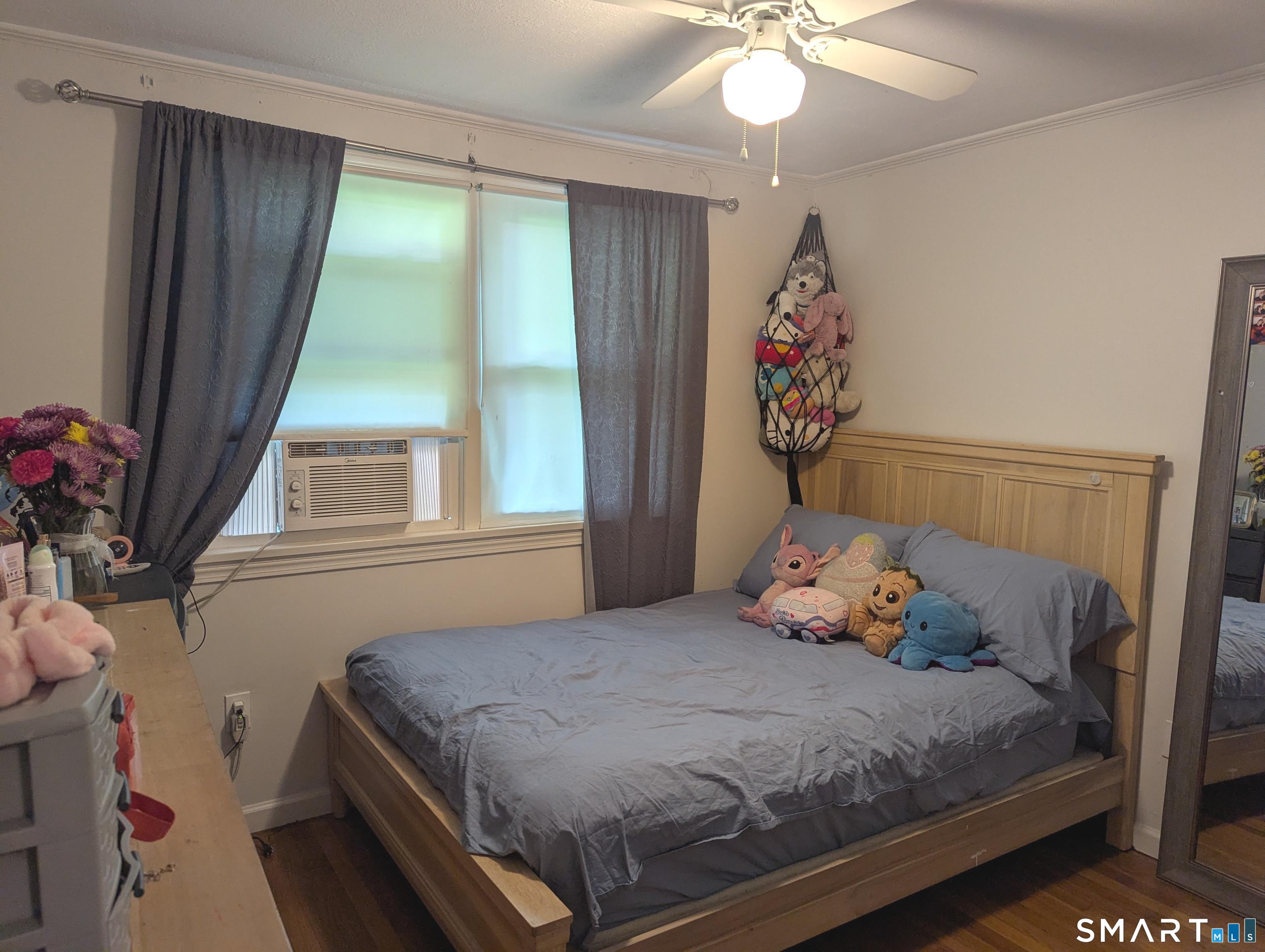 38 Pine Street photo 16