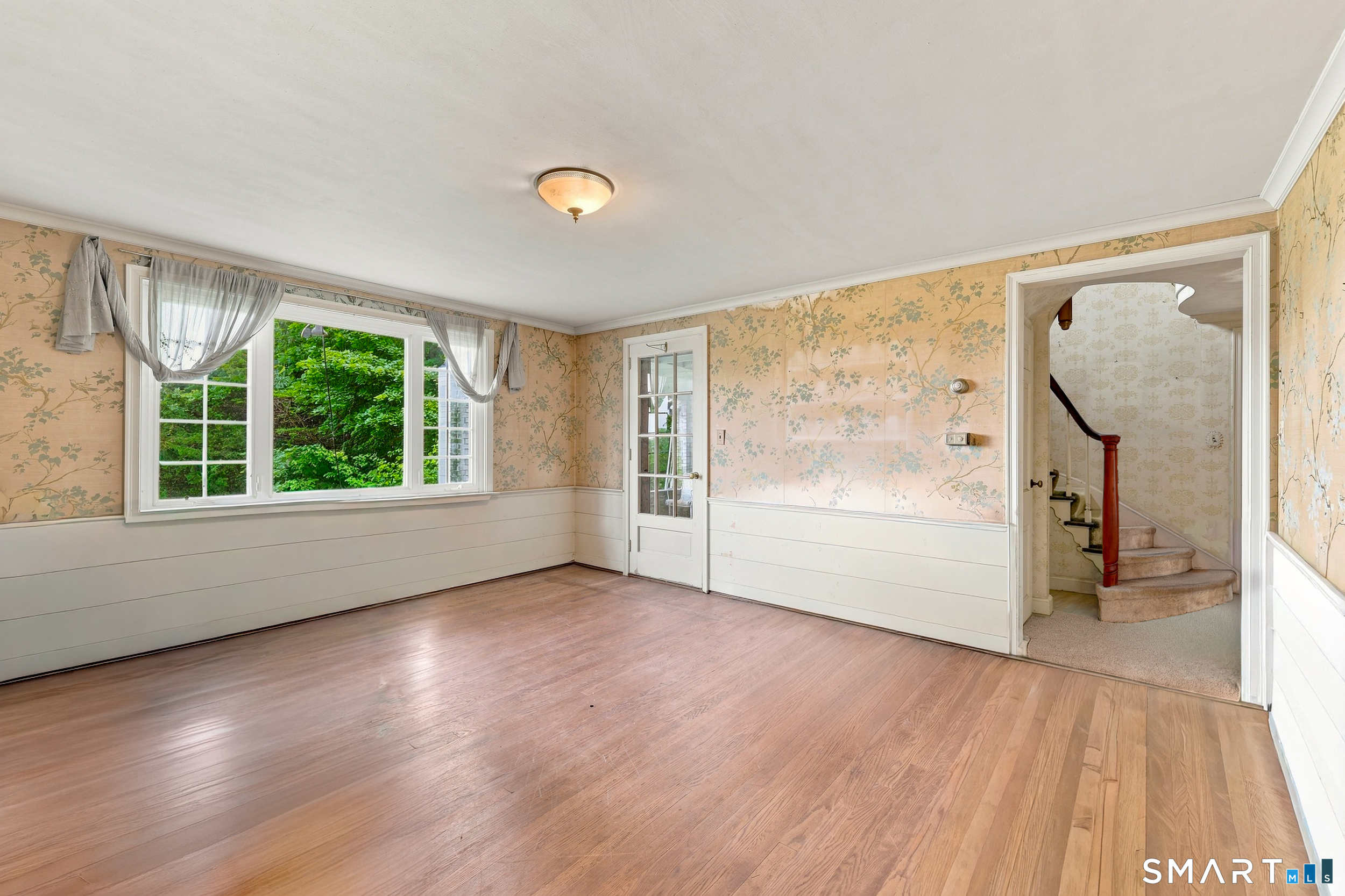 54 Ferncliff Drive photo 17