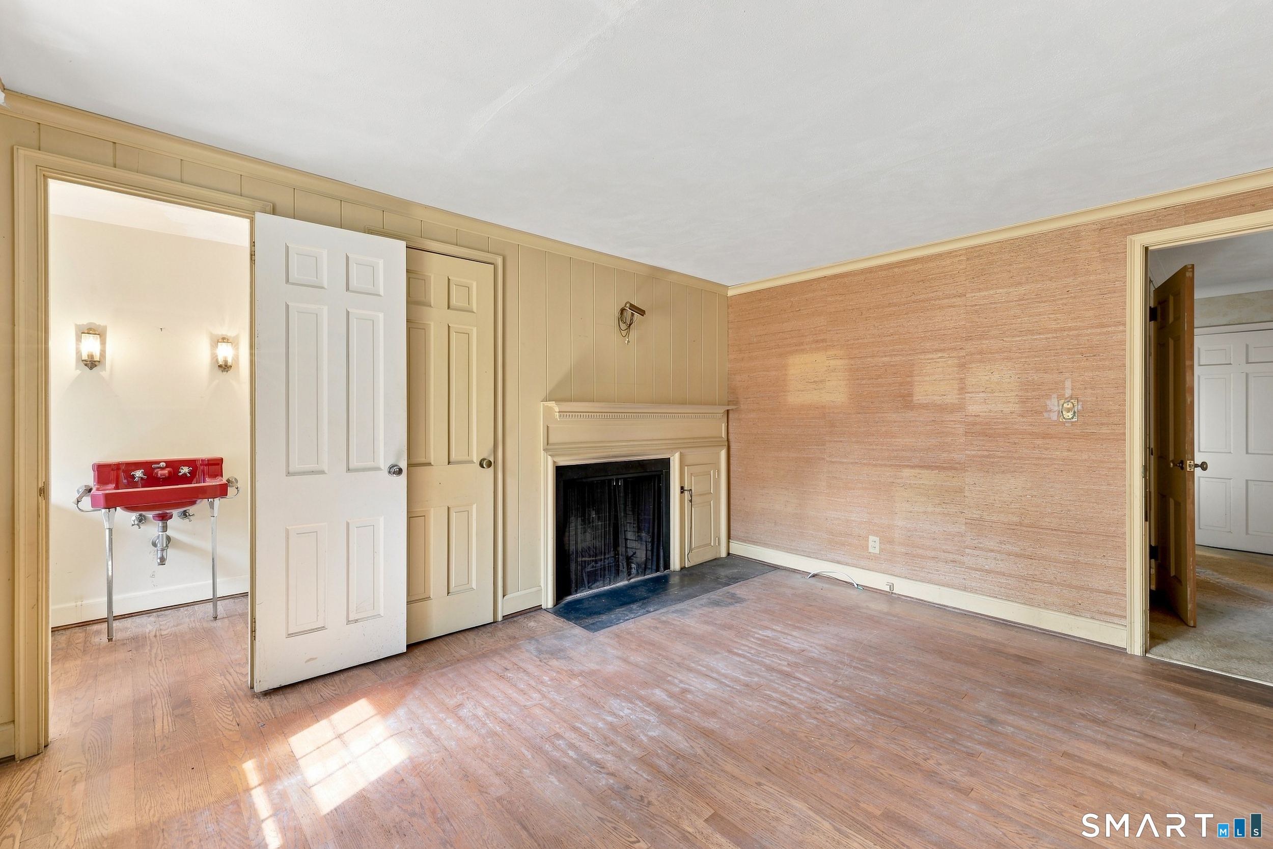 54 Ferncliff Drive photo 18