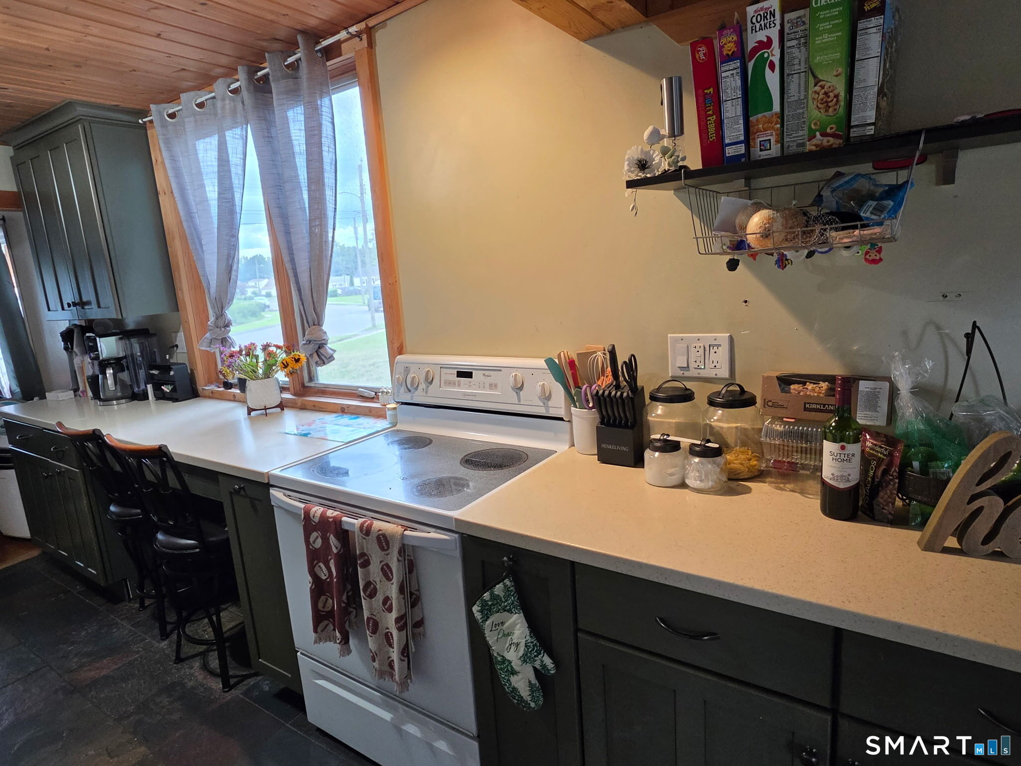 40 Suffolk Drive photo 27