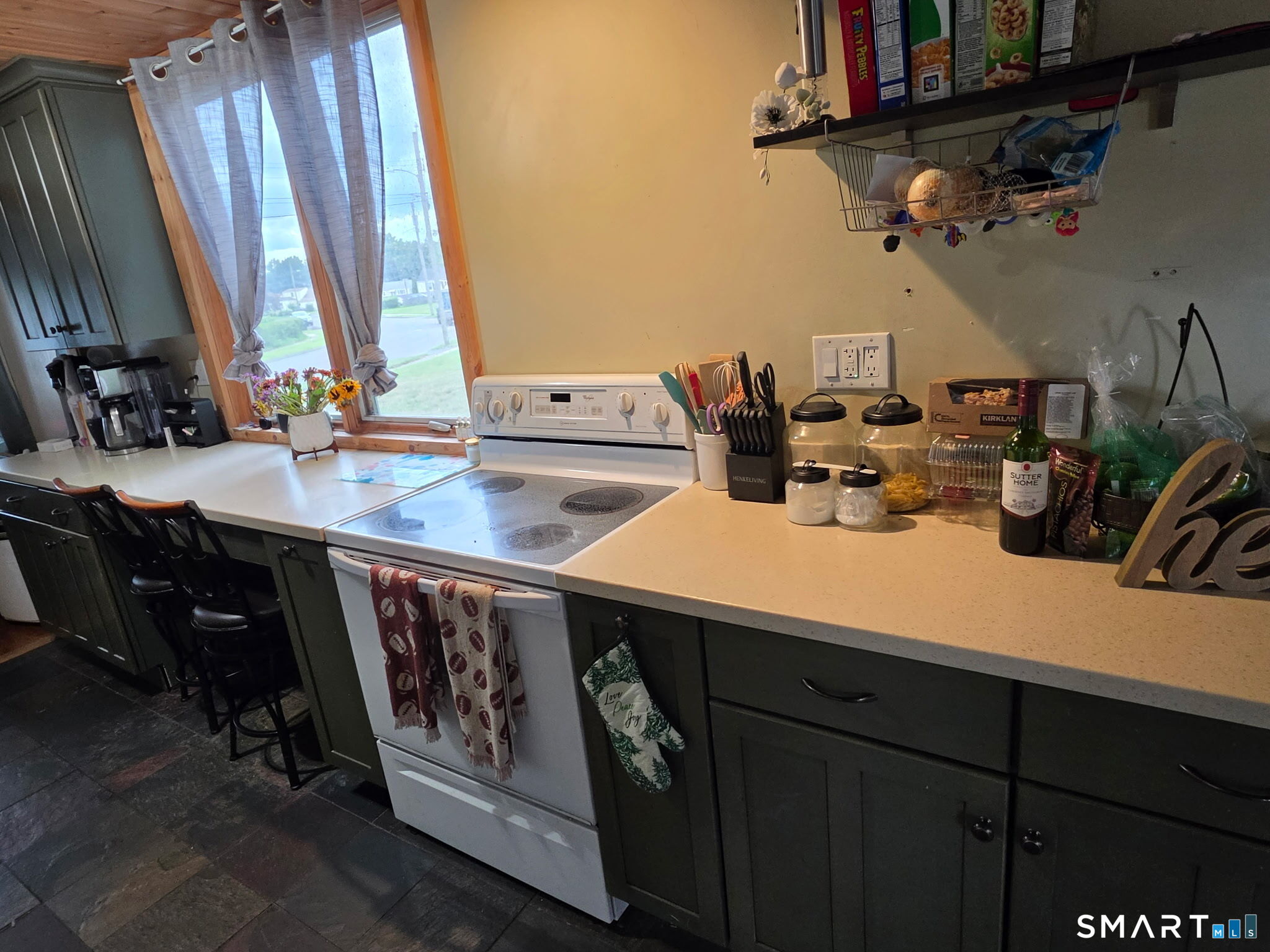 40 Suffolk Drive photo 31