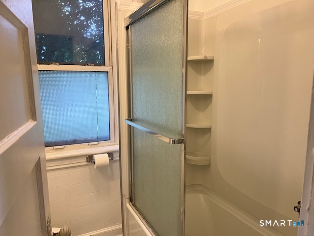 97 Loomis Street photo 7