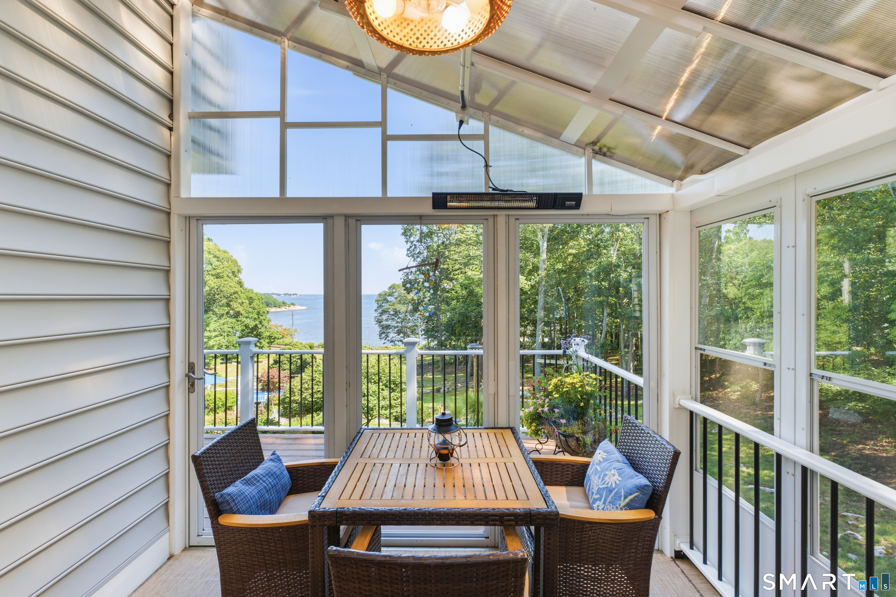 17 Oakridge Drive photo 19