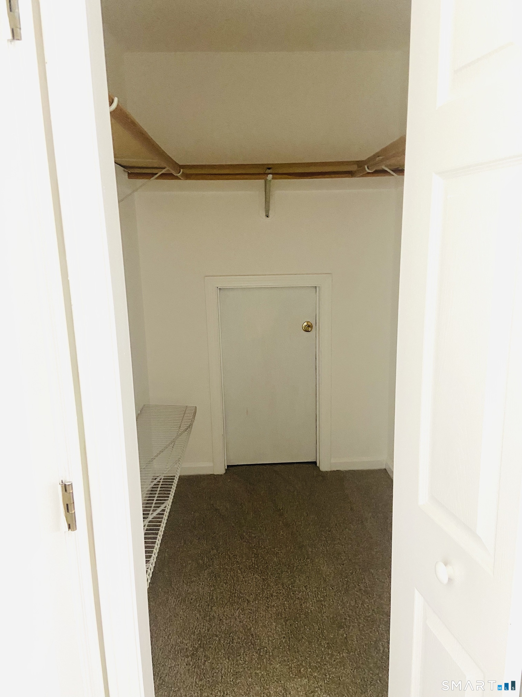 175 Meadows End Road photo 23