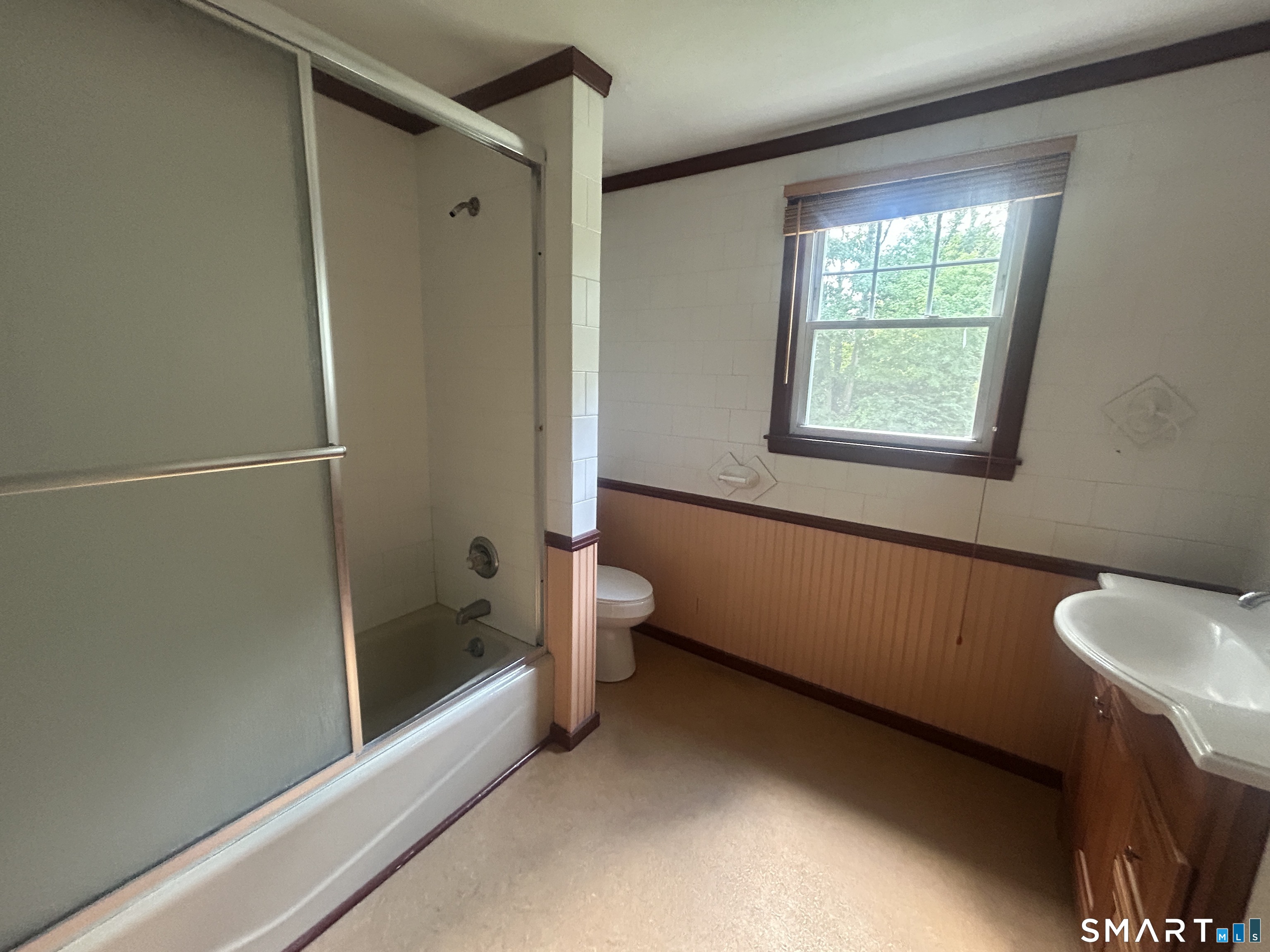 88 Northside Drive photo 29