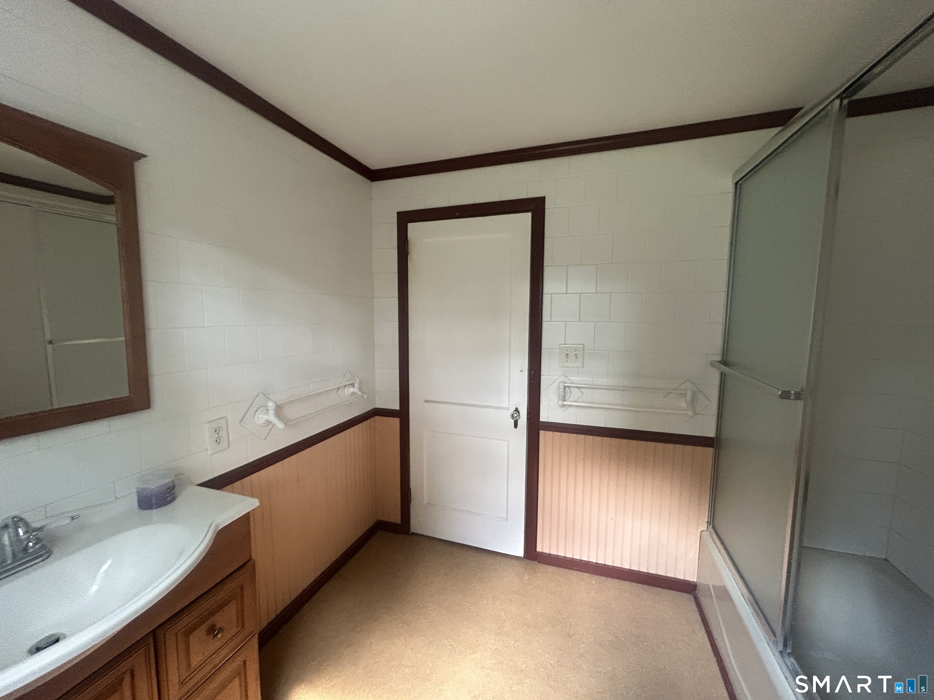 88 Northside Drive photo 30