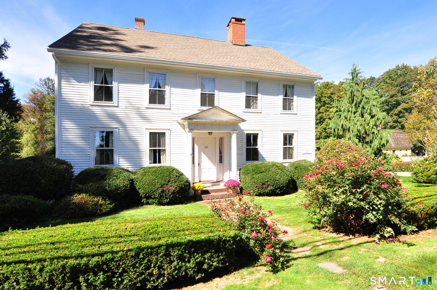 209 Palisado Avenue