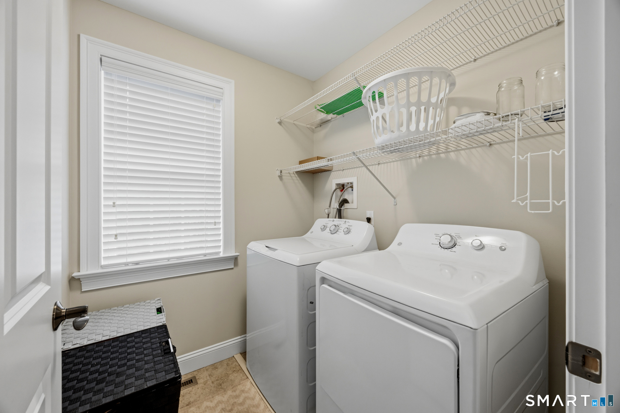 21 Carson Way photo 16