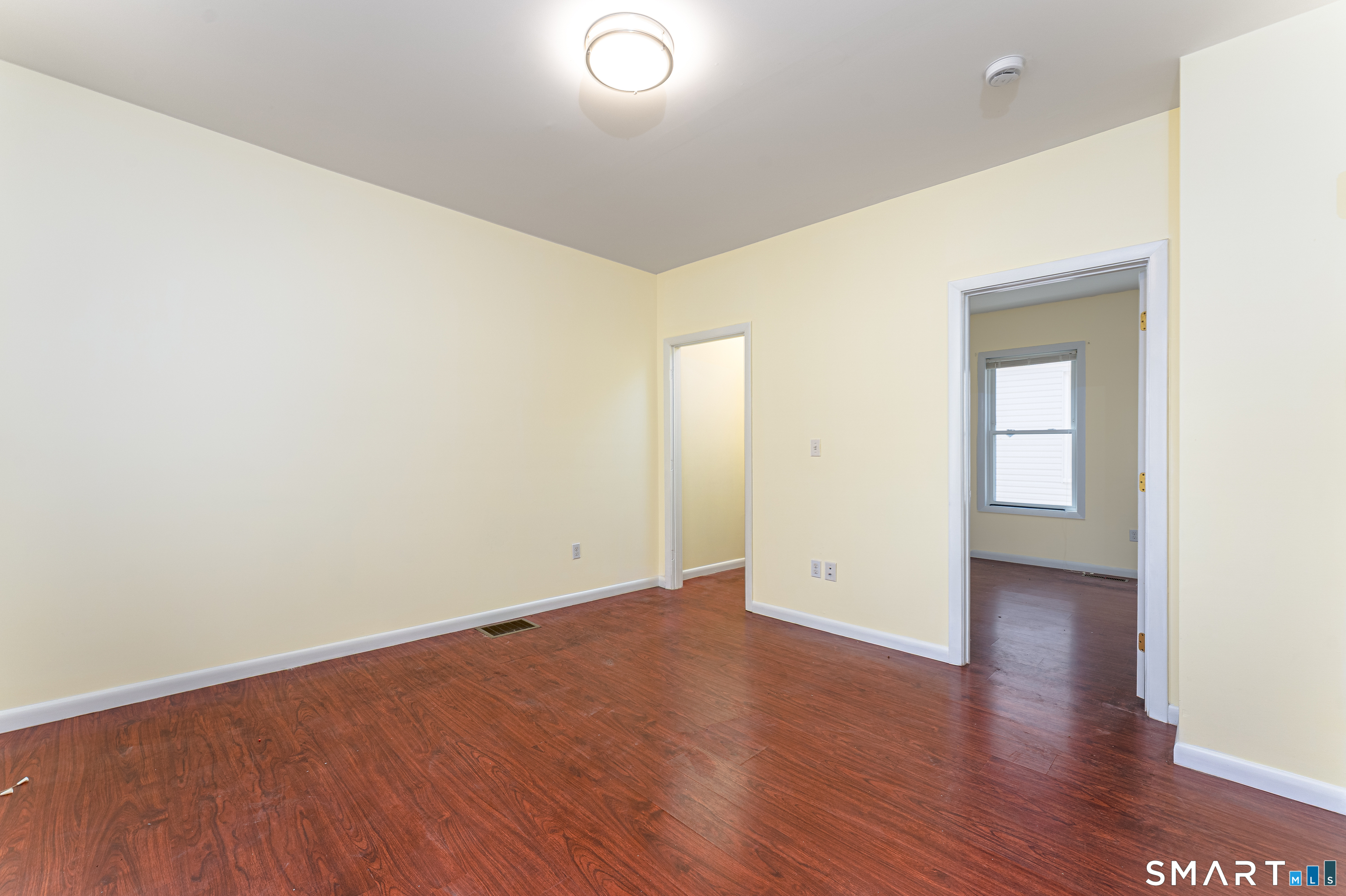 130 Hobart Street photo 8