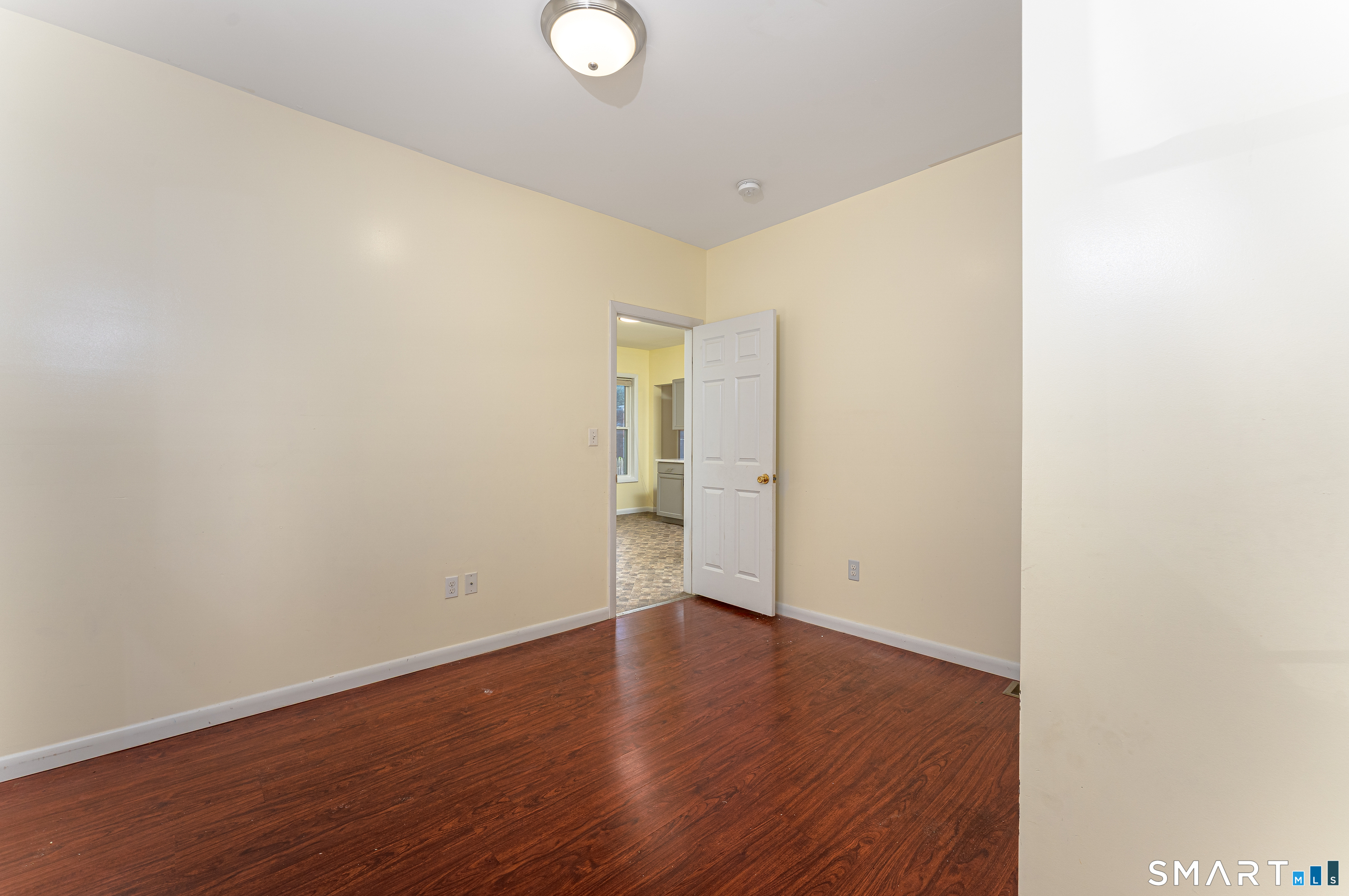 130 Hobart Street photo 15