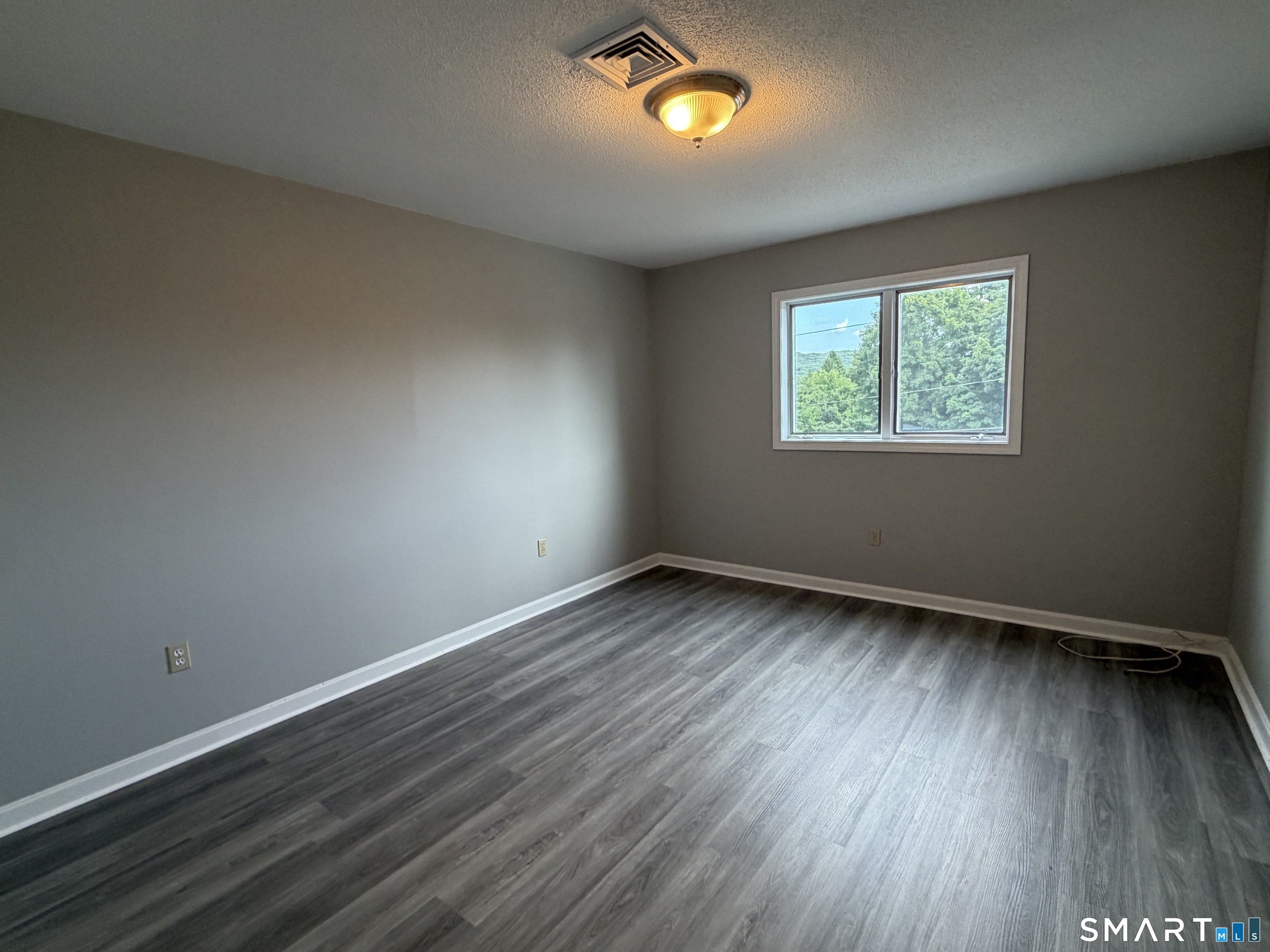 1474 Highland Avenue Unit #1 photo 11