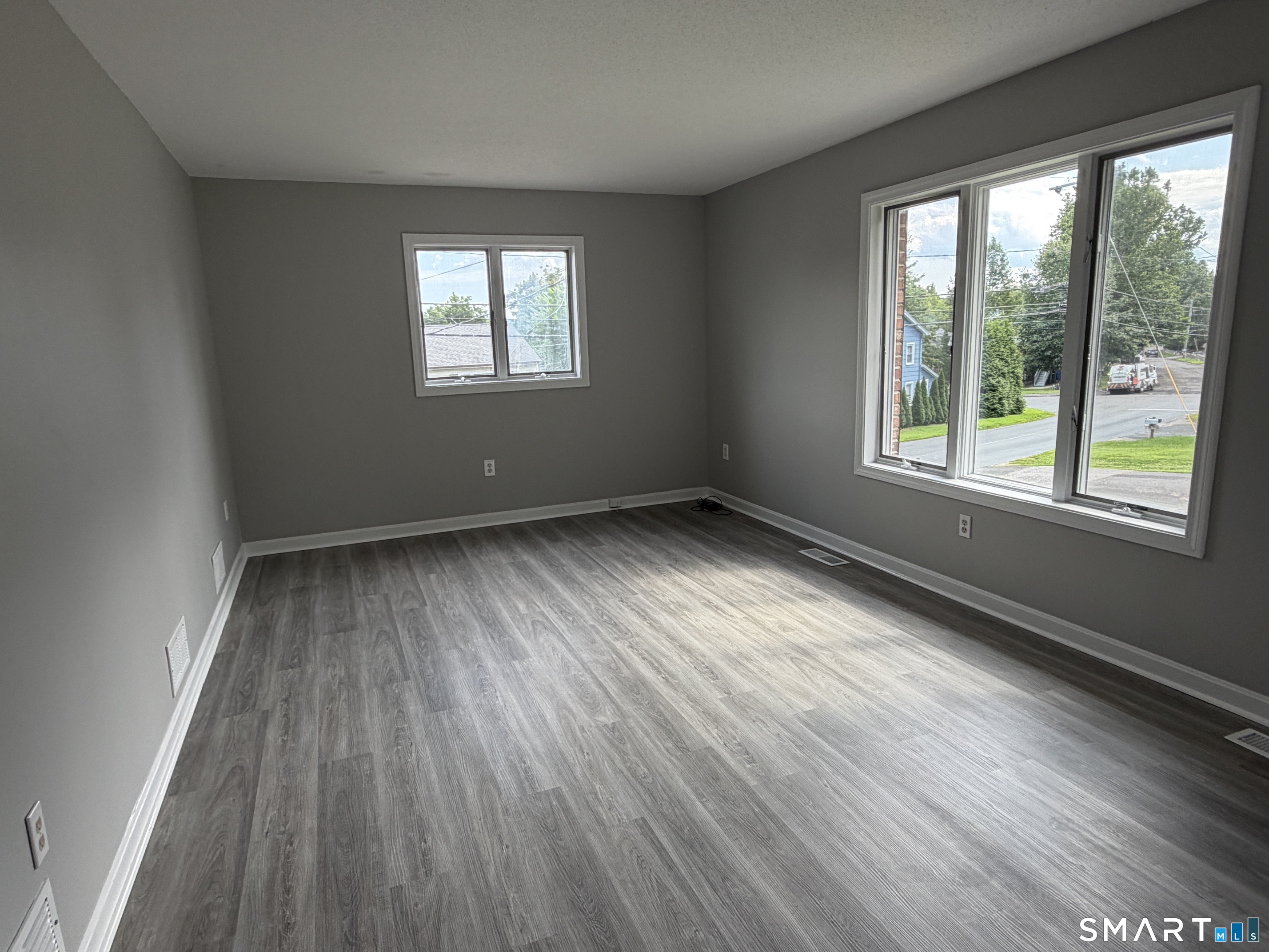 1474 Highland Avenue Unit #1 photo 4