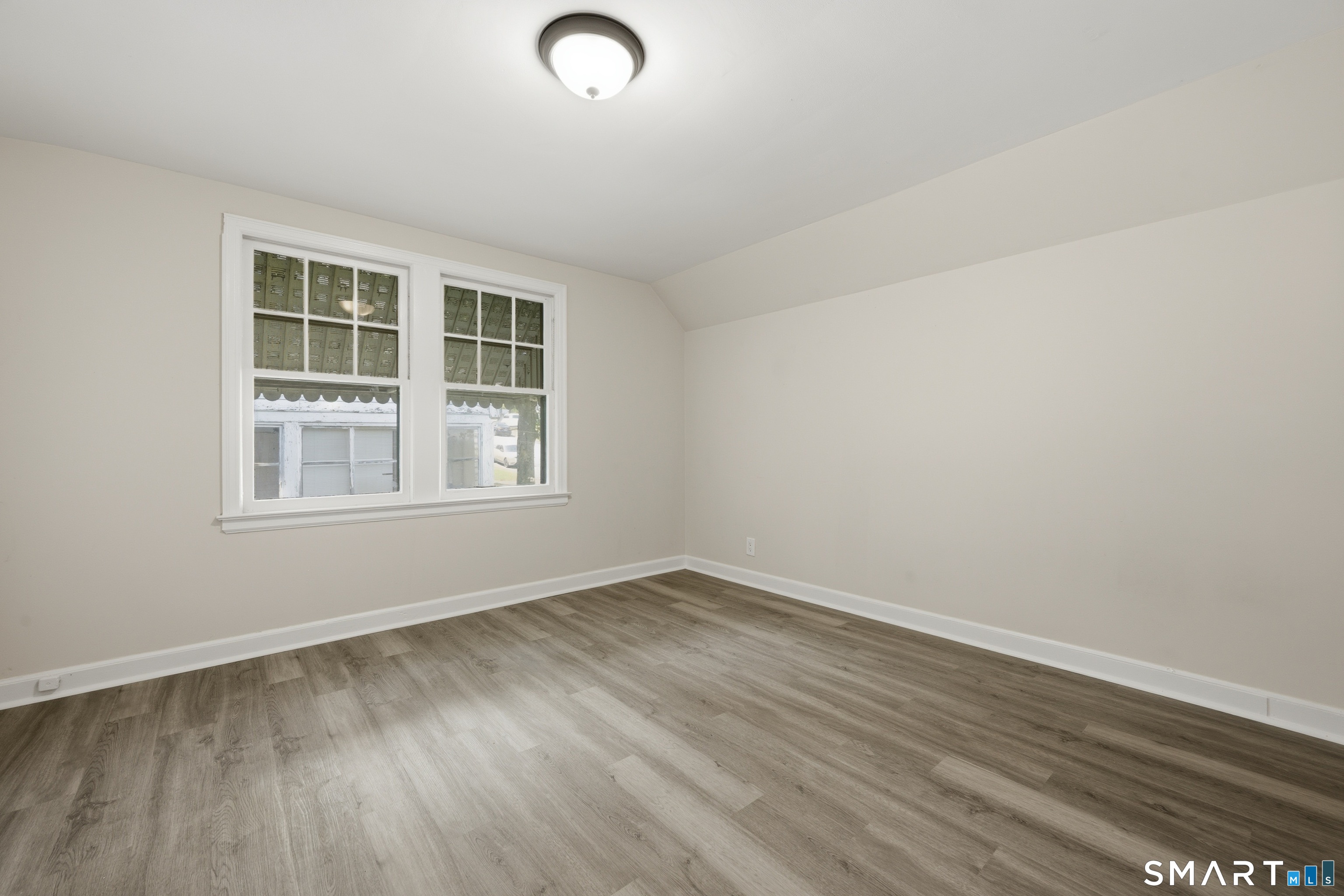 34 Corona Drive photo 11