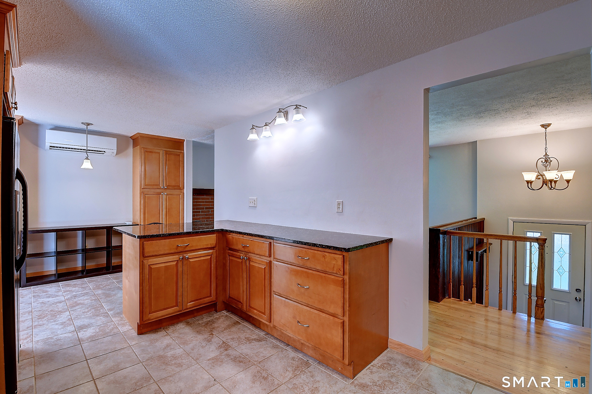 58 Elizabeth Drive photo 9